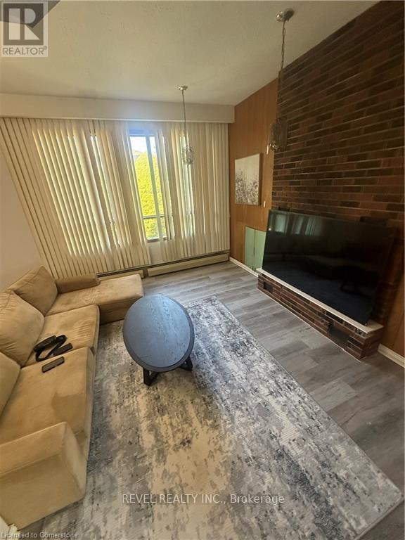 171 Stone Church Road E, Hamilton, Ontario  L9B 1A8 - Photo 14 - X12190335