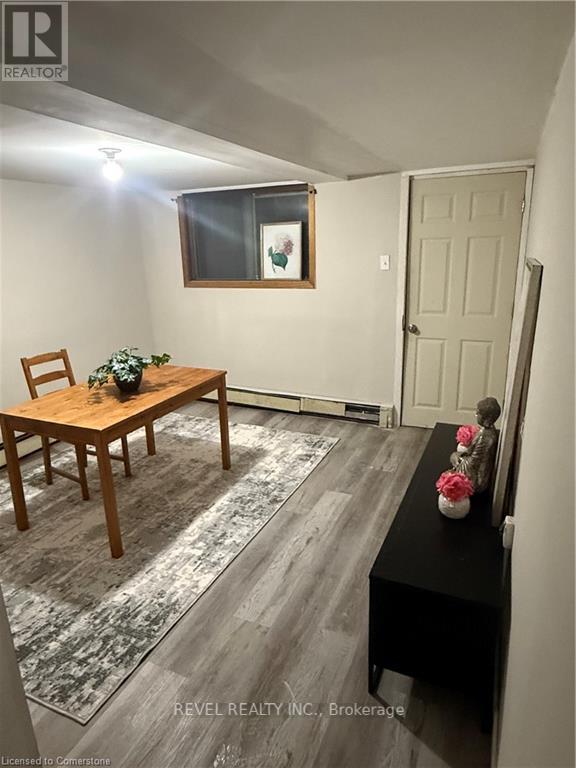 171 Stone Church Road E, Hamilton, Ontario  L9B 1A8 - Photo 16 - X12190335