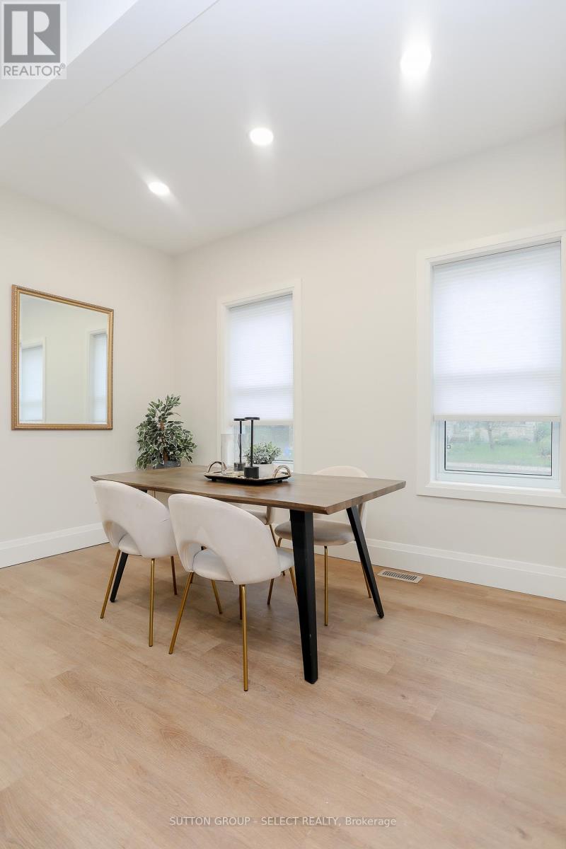 964 Dufferin Avenue, London East, Ontario  N5W 3K2 - Photo 21 - X12190353