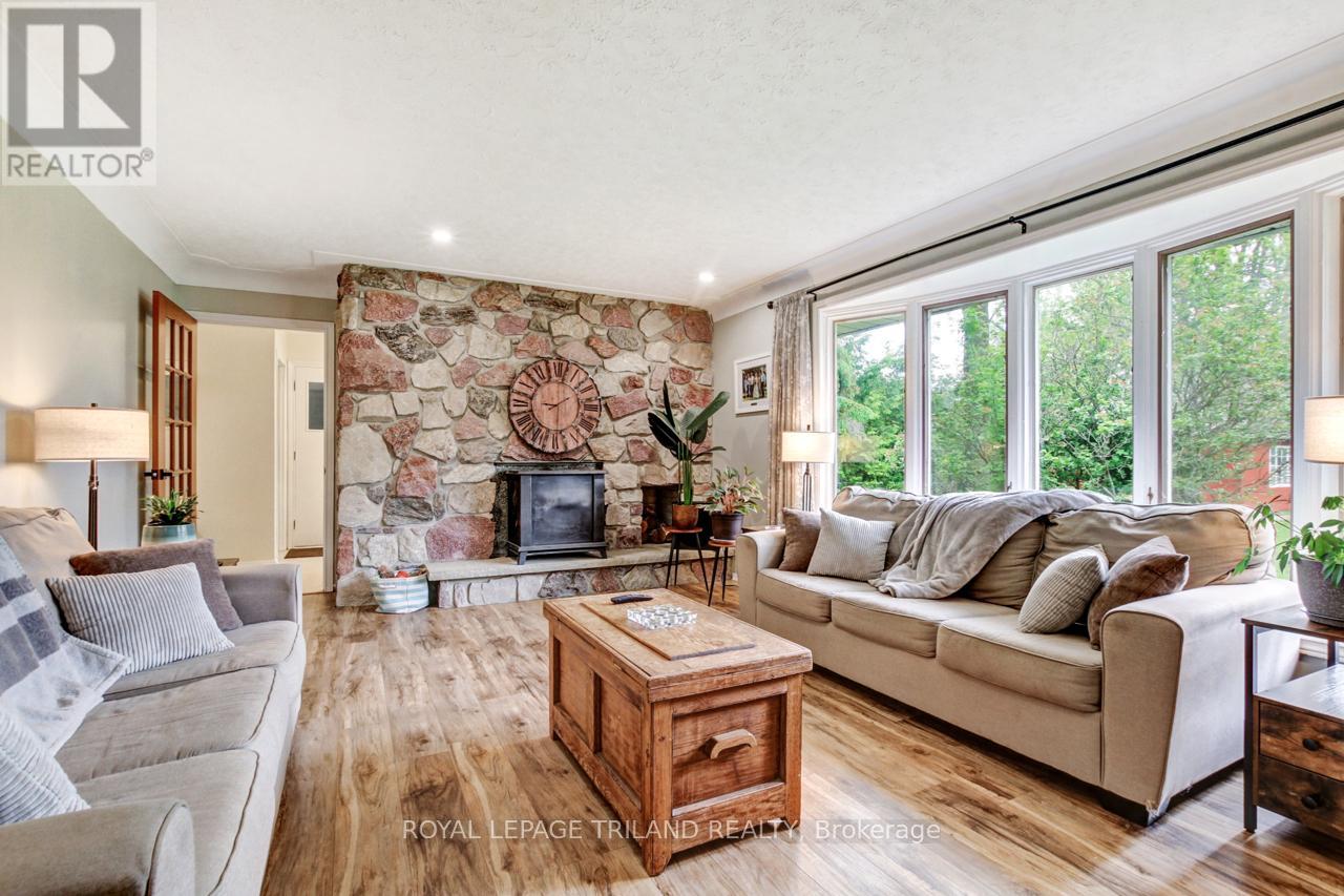 9460 Currie Road, Dutton/dunwich (Wallacetown), Ontario  N0L 2M0 - Photo 14 - X12190374