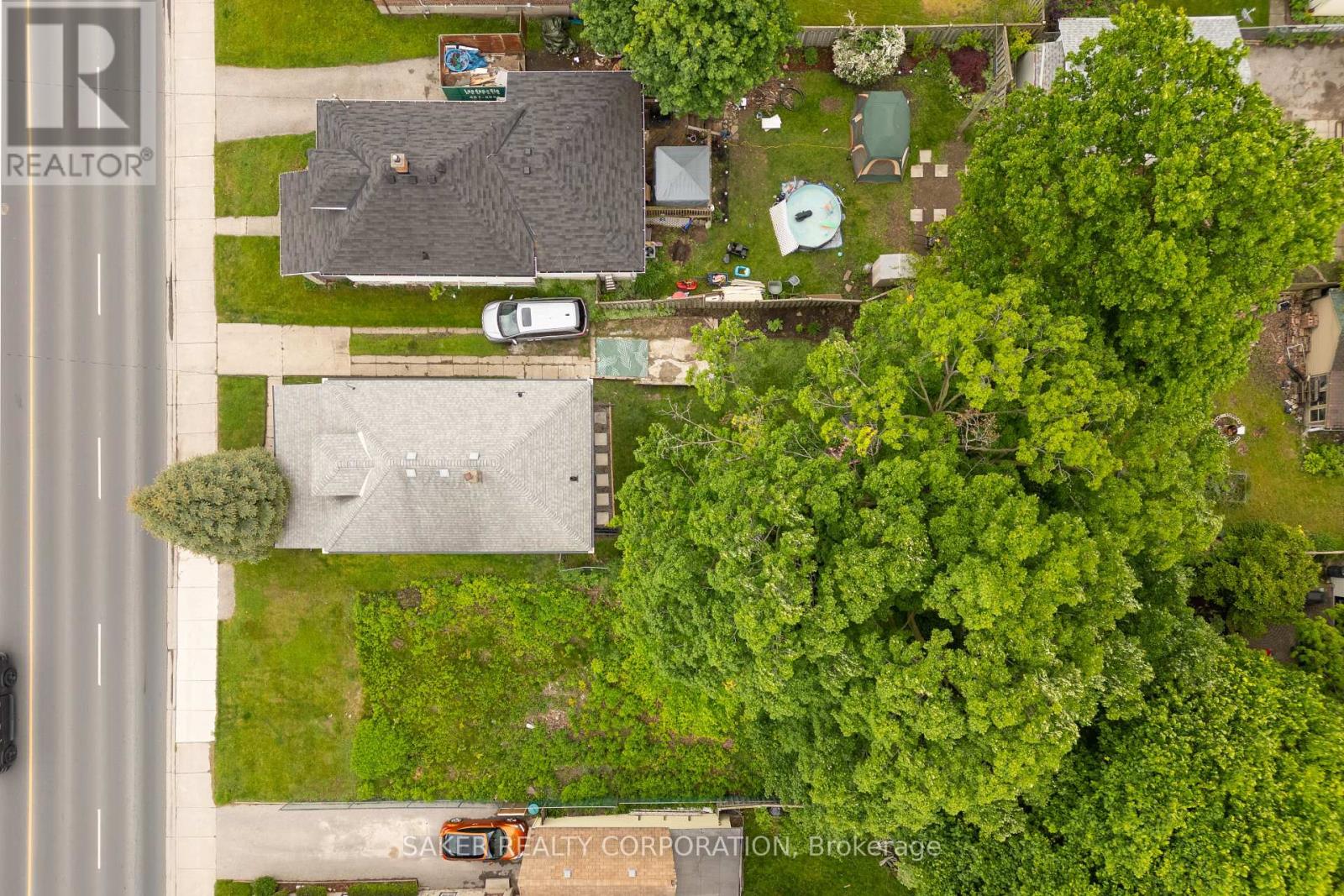 Photo 14 of 41 for 95 Adelaide Street S