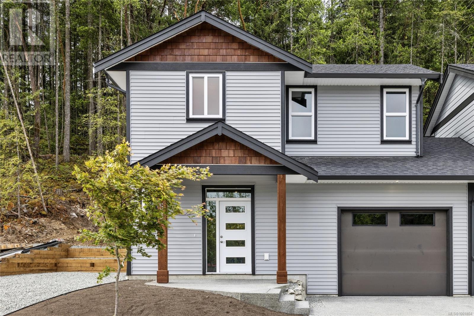 Property at 153 Hunter Way image 2