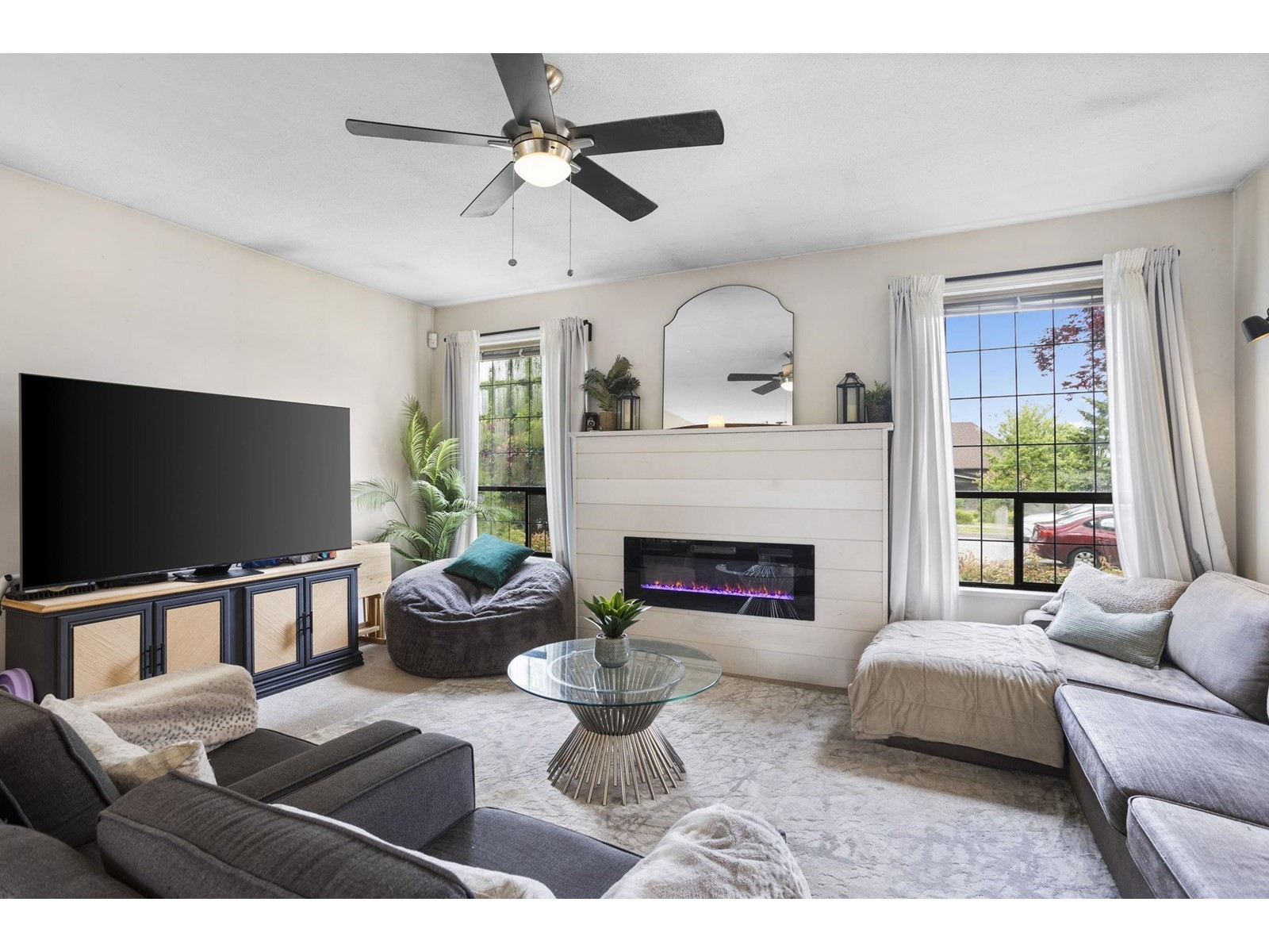 14776 60a Avenue, Surrey, British Columbia  V3S 1W1 - Photo 6 - R3008161