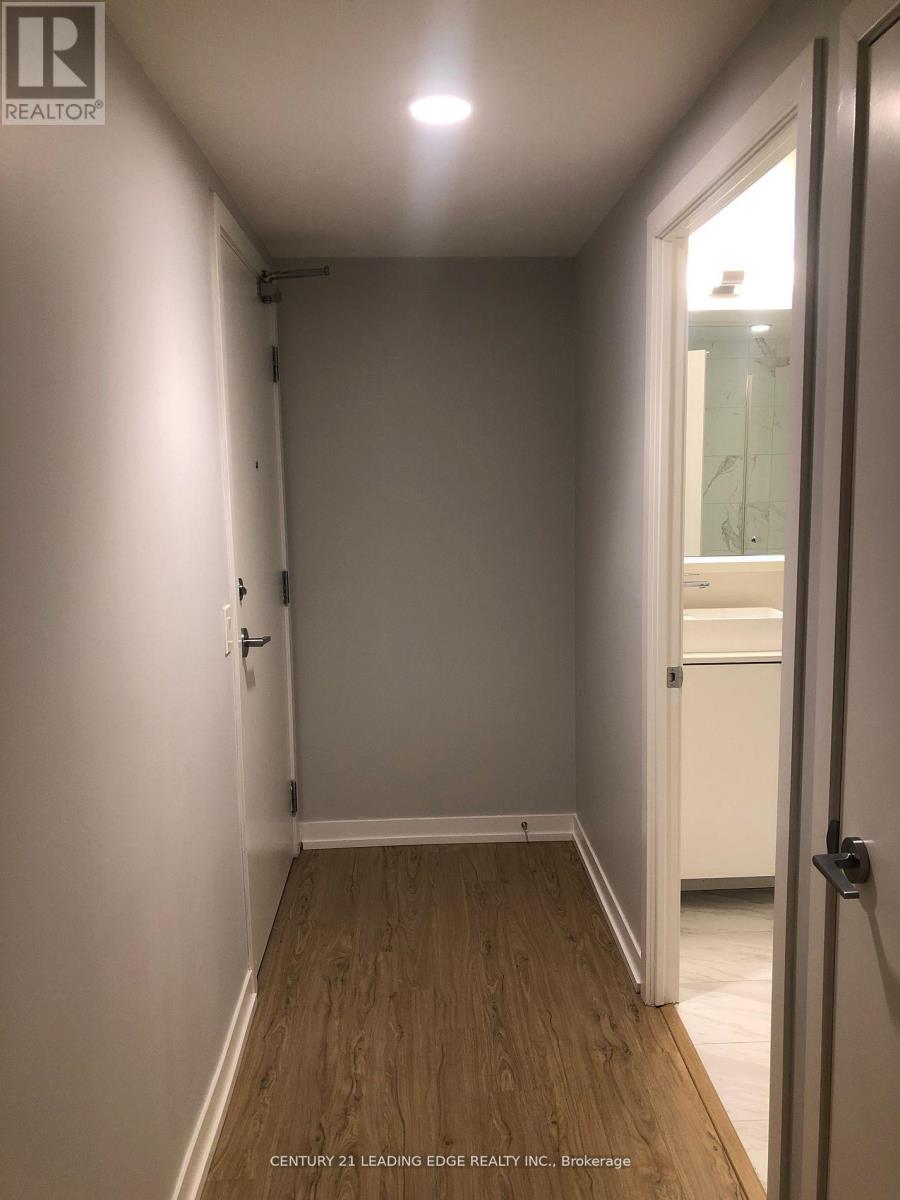 722 - 85 Wood Street, Toronto, Ontario  M4Y 0E8 - Photo 5 - C12171650