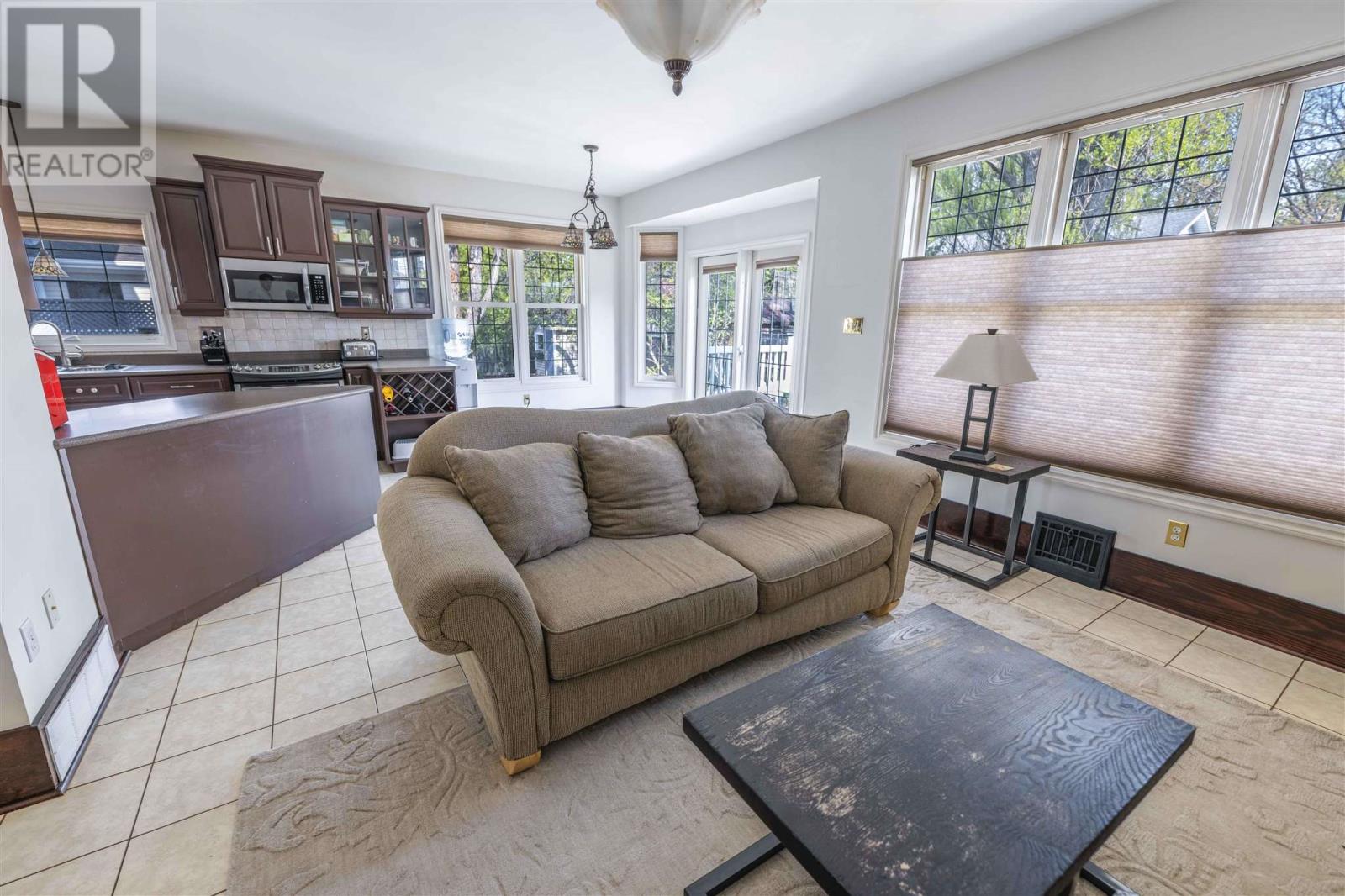Property at 1421 Isabella ST image 3