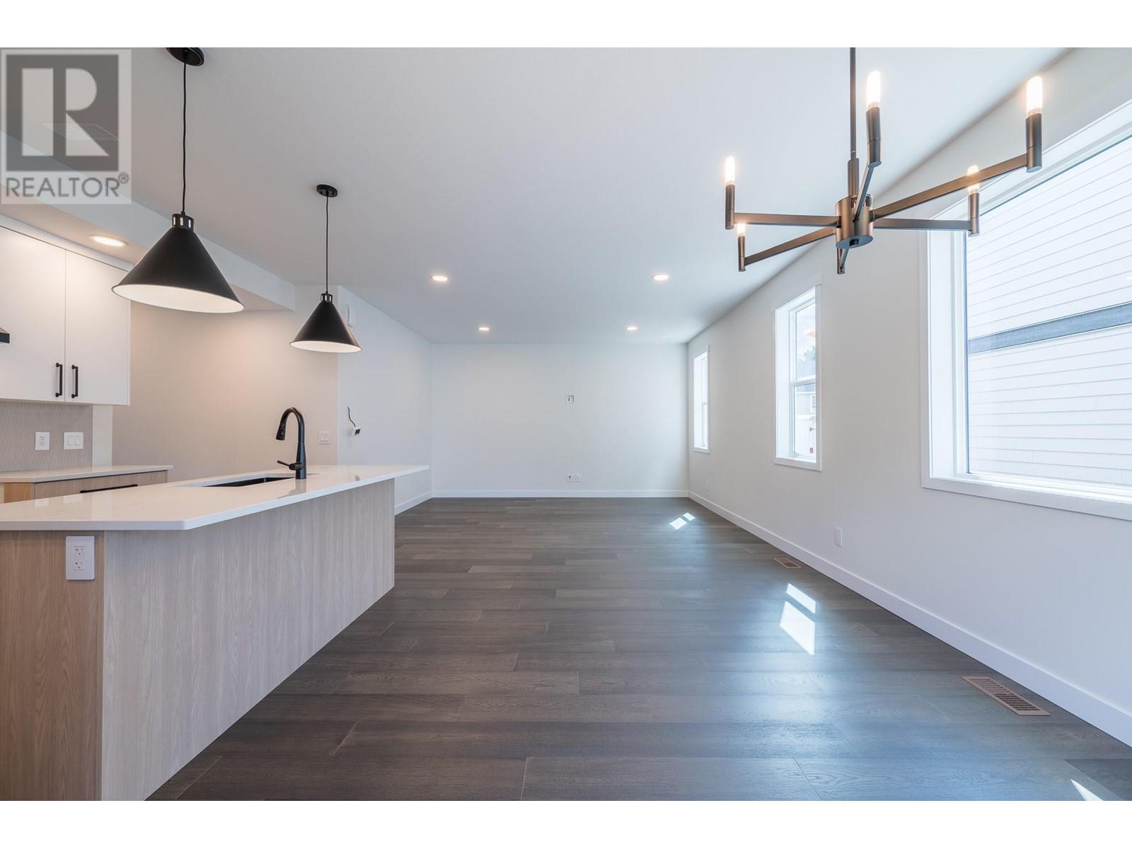 723 LYNE Road, Kamloops, BC V2B6Z7