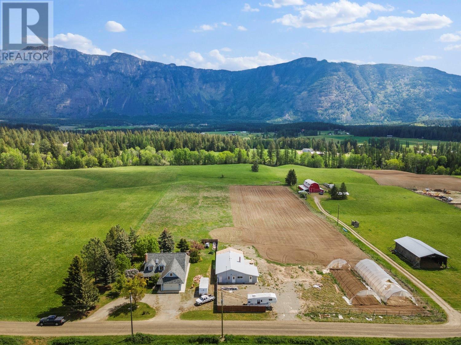 950 Hagey Road, Lister, British Columbia V0B 1C1 - Photo 15 - 10347838