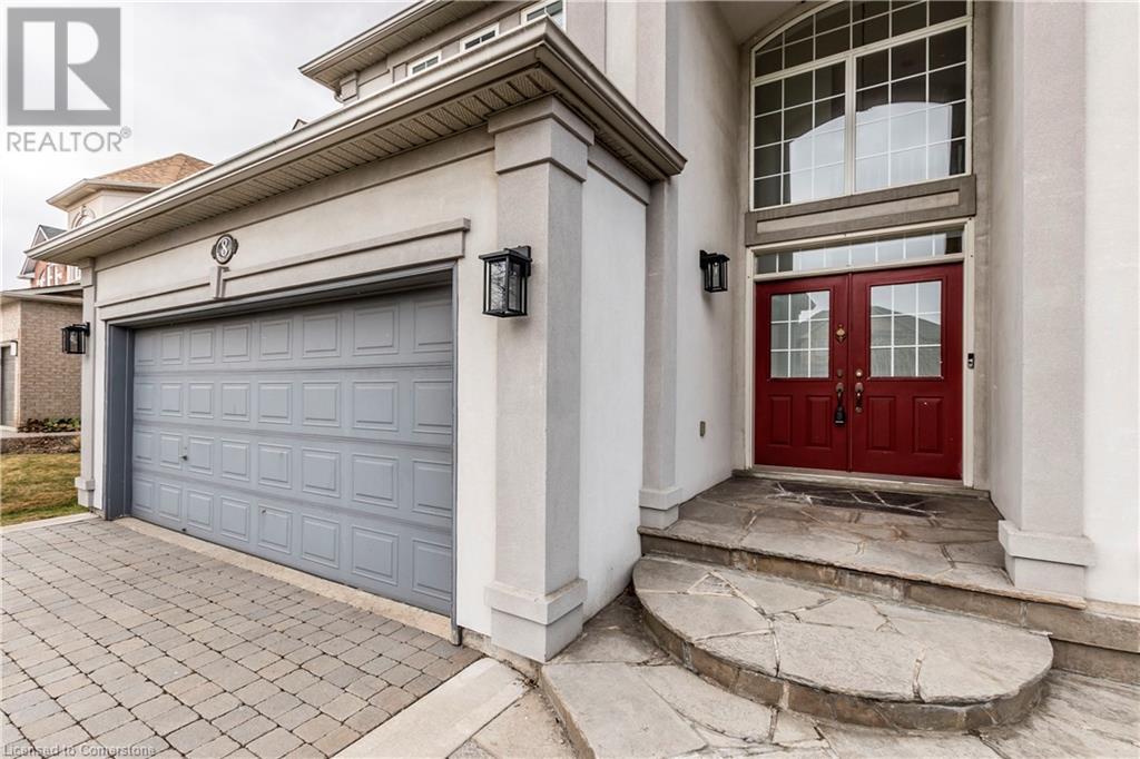 Property at 8 HACKNEY Court image 4
