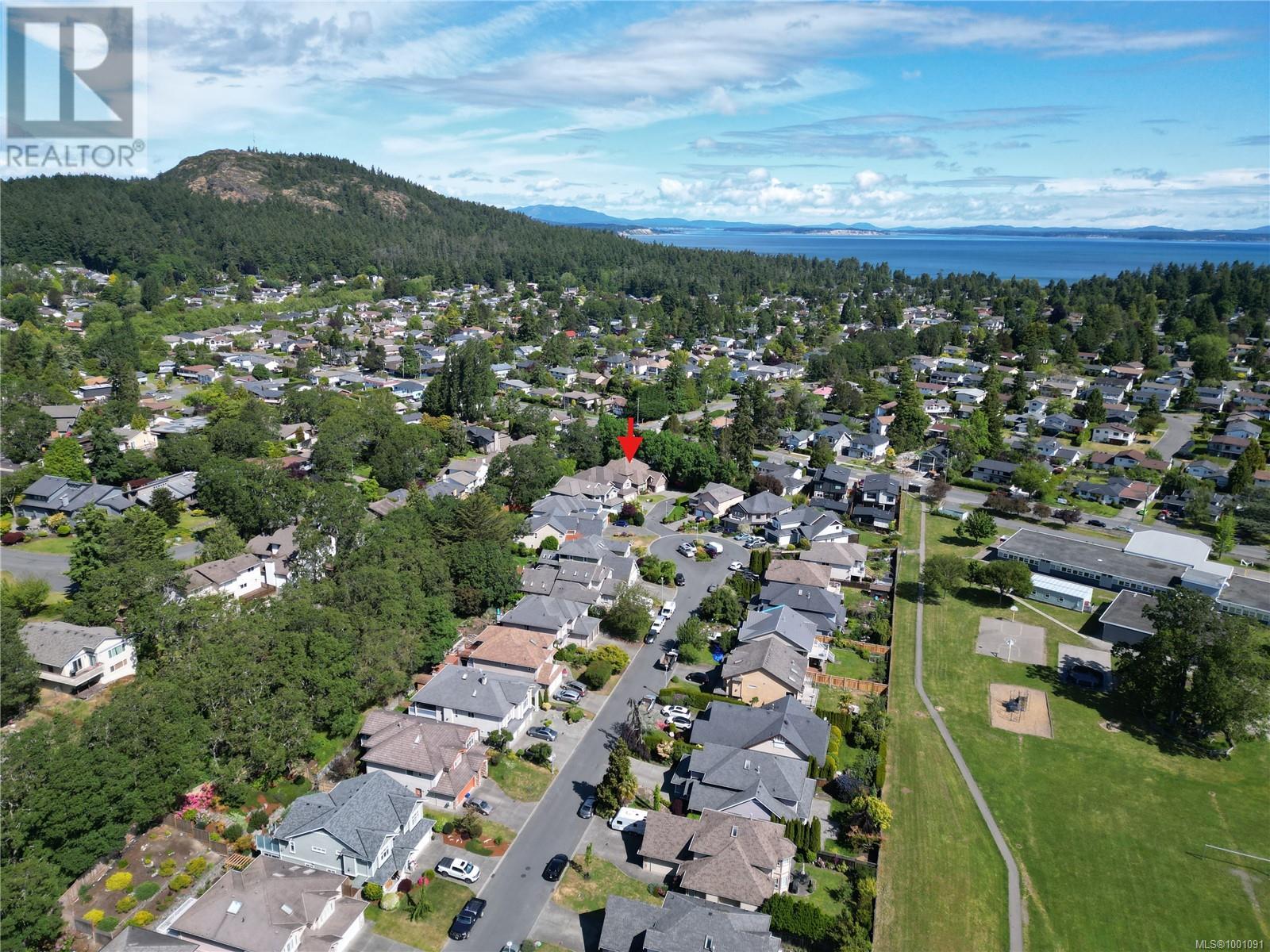 4252 Oakview Close, Saanich, British Columbia  V8N 6M8 - Photo 46 - 1001091