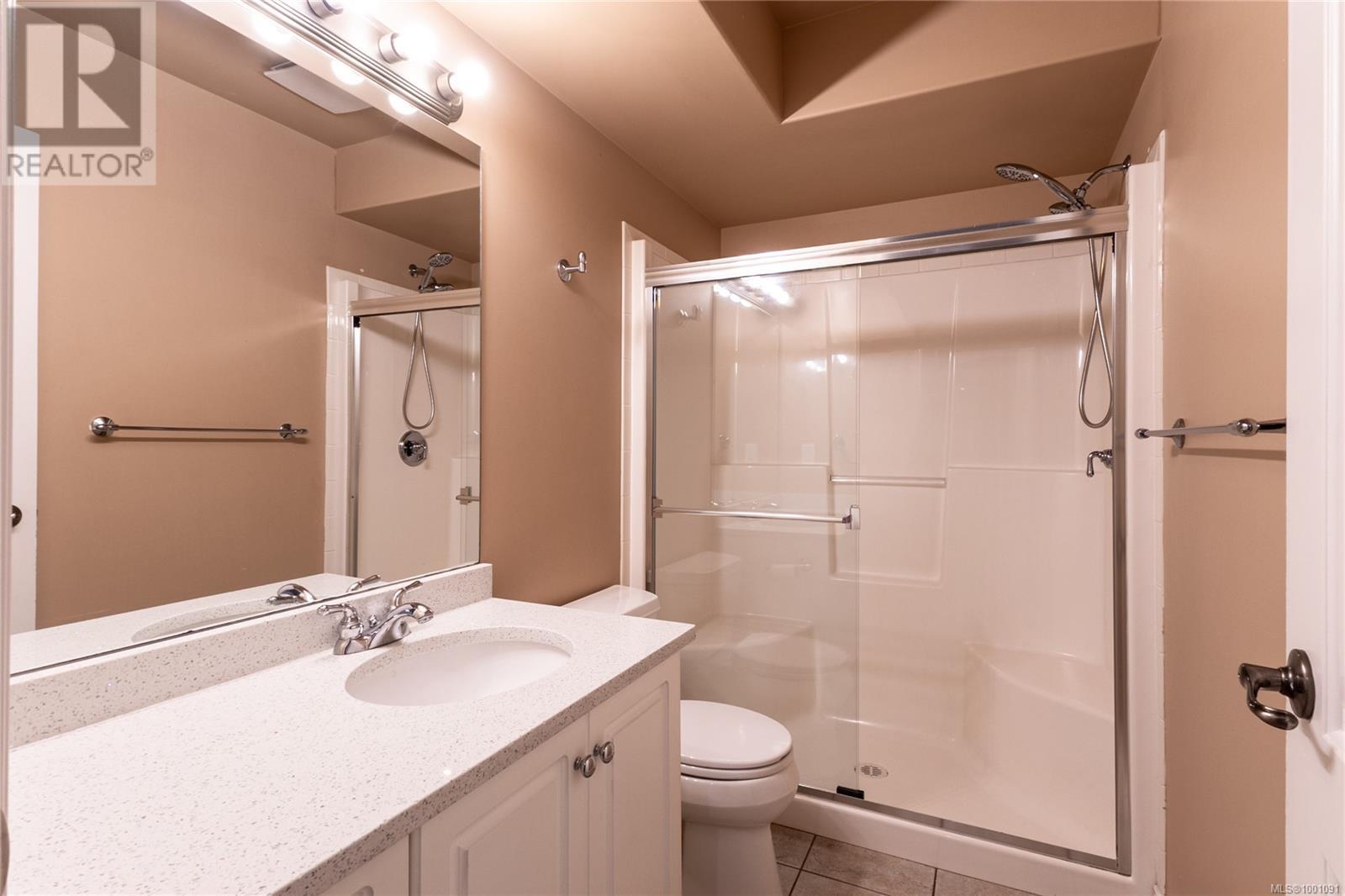 4252 Oakview Close, Saanich, British Columbia  V8N 6M8 - Photo 36 - 1001091