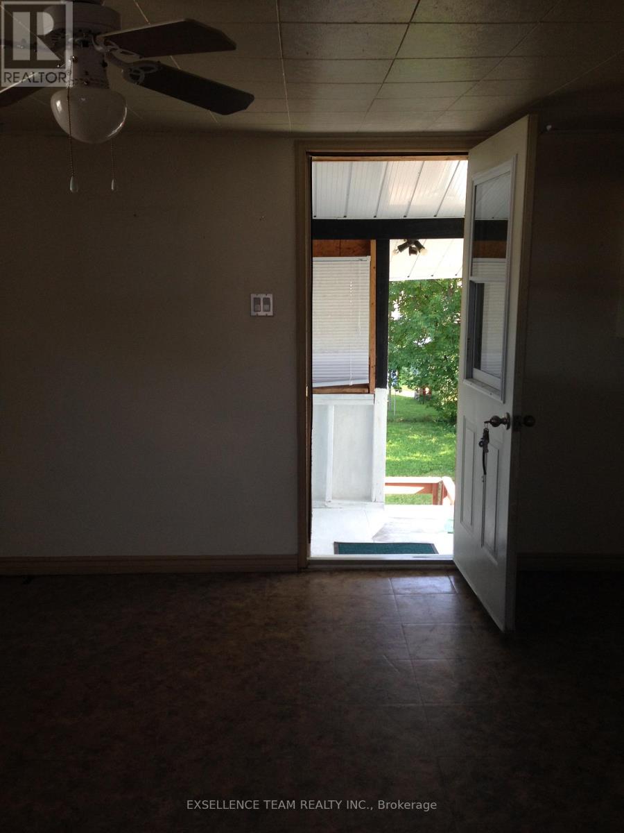 320 +322 Andre Avenue, Cornwall, Ontario  K6J 3A1 - Photo 17 - X12190422
