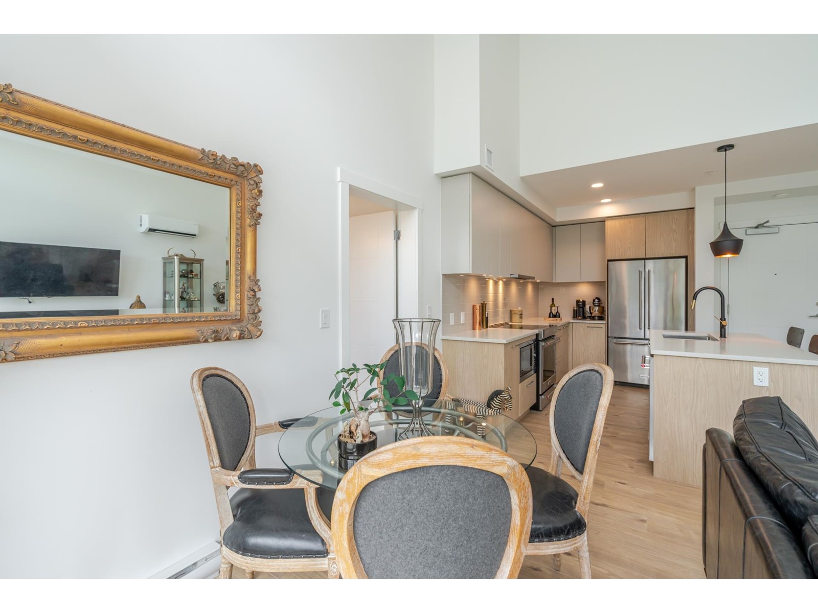 504 3182 Gladwin Road, Abbotsford, British Columbia  V2T 0K8 - Photo 6 - R3009600
