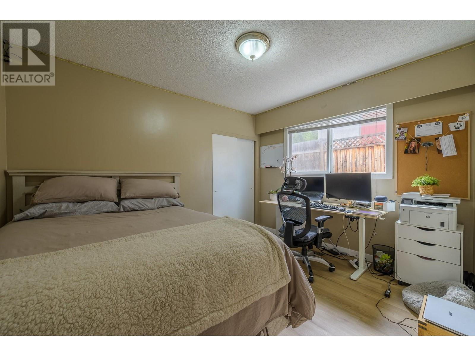 2257/2259 Valleyview Drive, Kamloops, BC V2C4C8