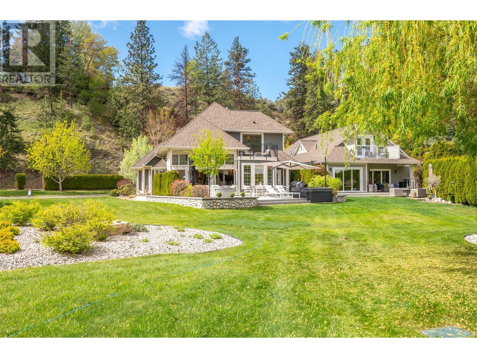 15419 Lakeshore Drive N Unit# 6, Summerland, BC V0H1Z6