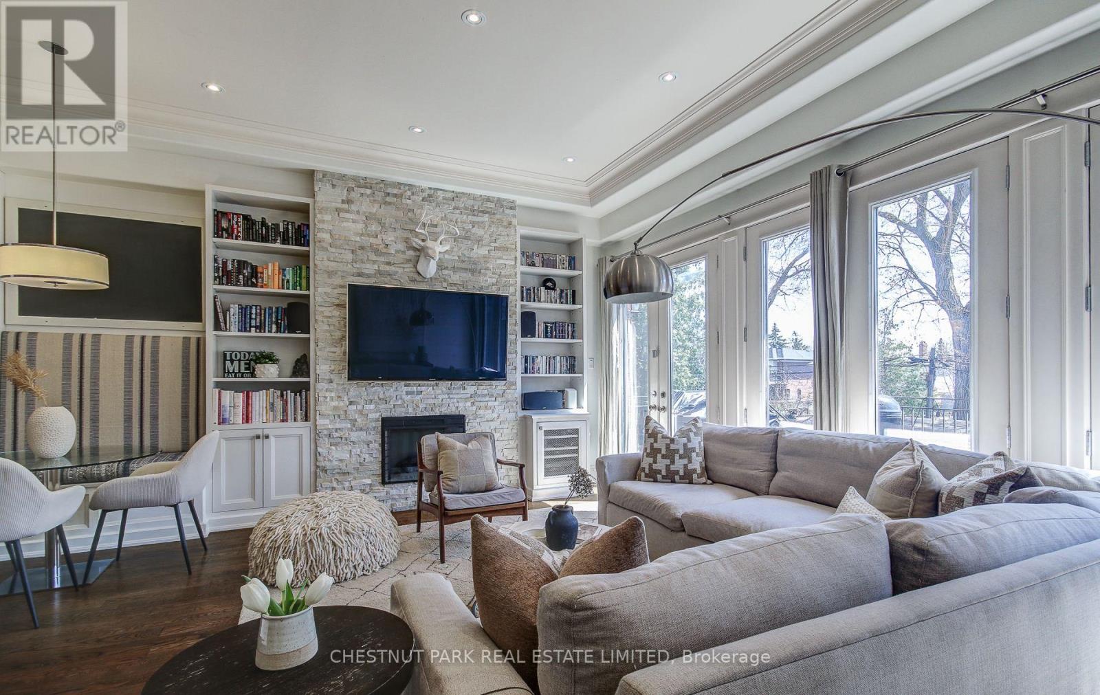 249 Sheldrake Boulevard, Toronto, Ontario  M4P 2B7 - Photo 21 - C12190492