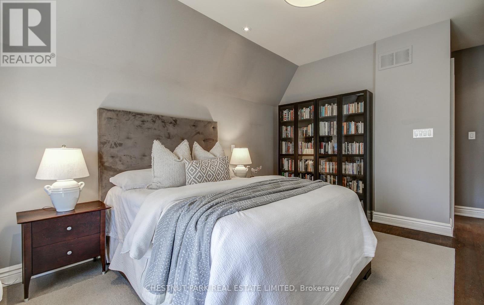 249 Sheldrake Boulevard, Toronto, Ontario  M4P 2B7 - Photo 29 - C12190492