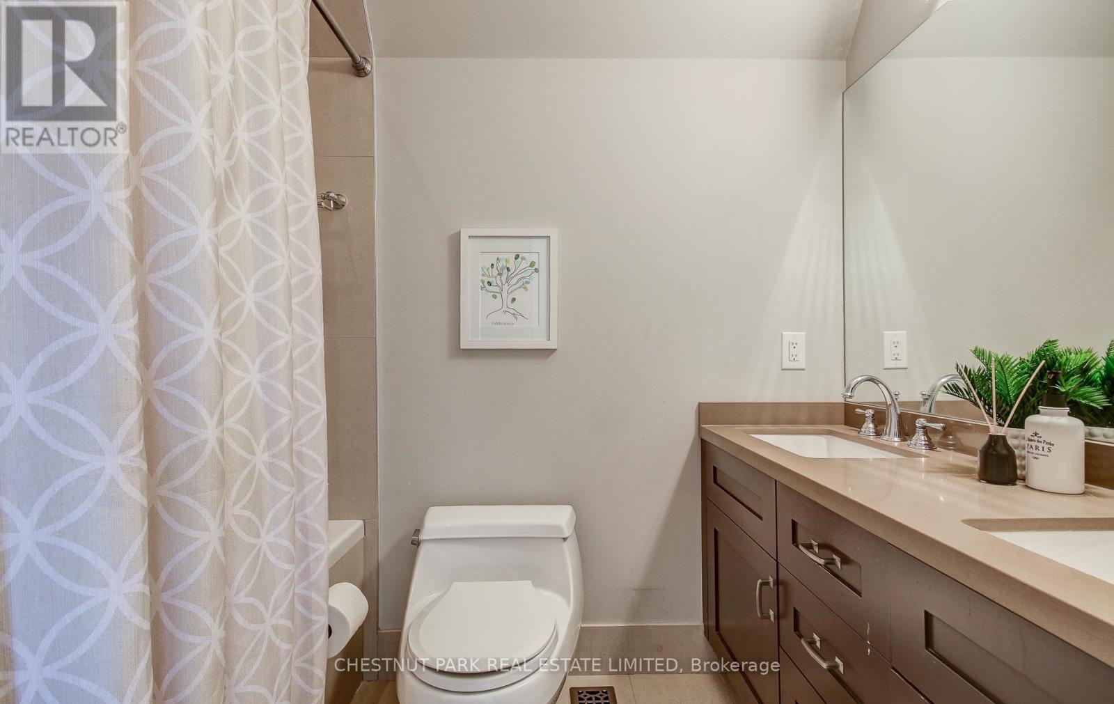 249 Sheldrake Boulevard, Toronto, Ontario  M4P 2B7 - Photo 38 - C12190492