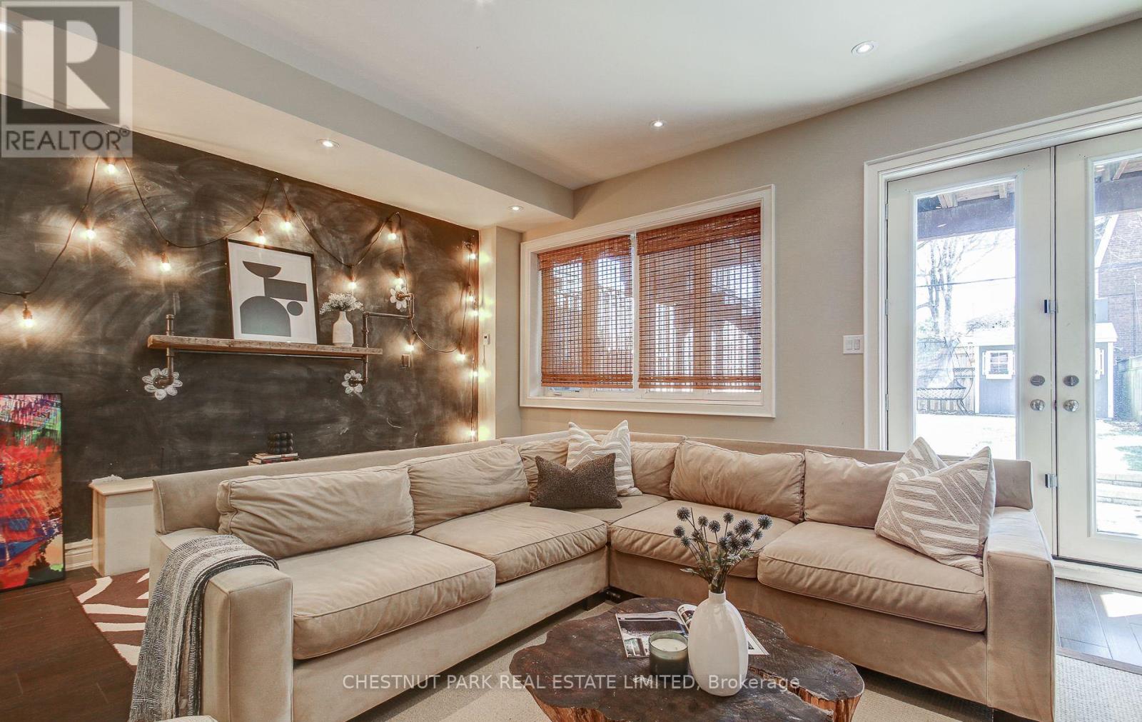 249 Sheldrake Boulevard, Toronto, Ontario  M4P 2B7 - Photo 42 - C12190492