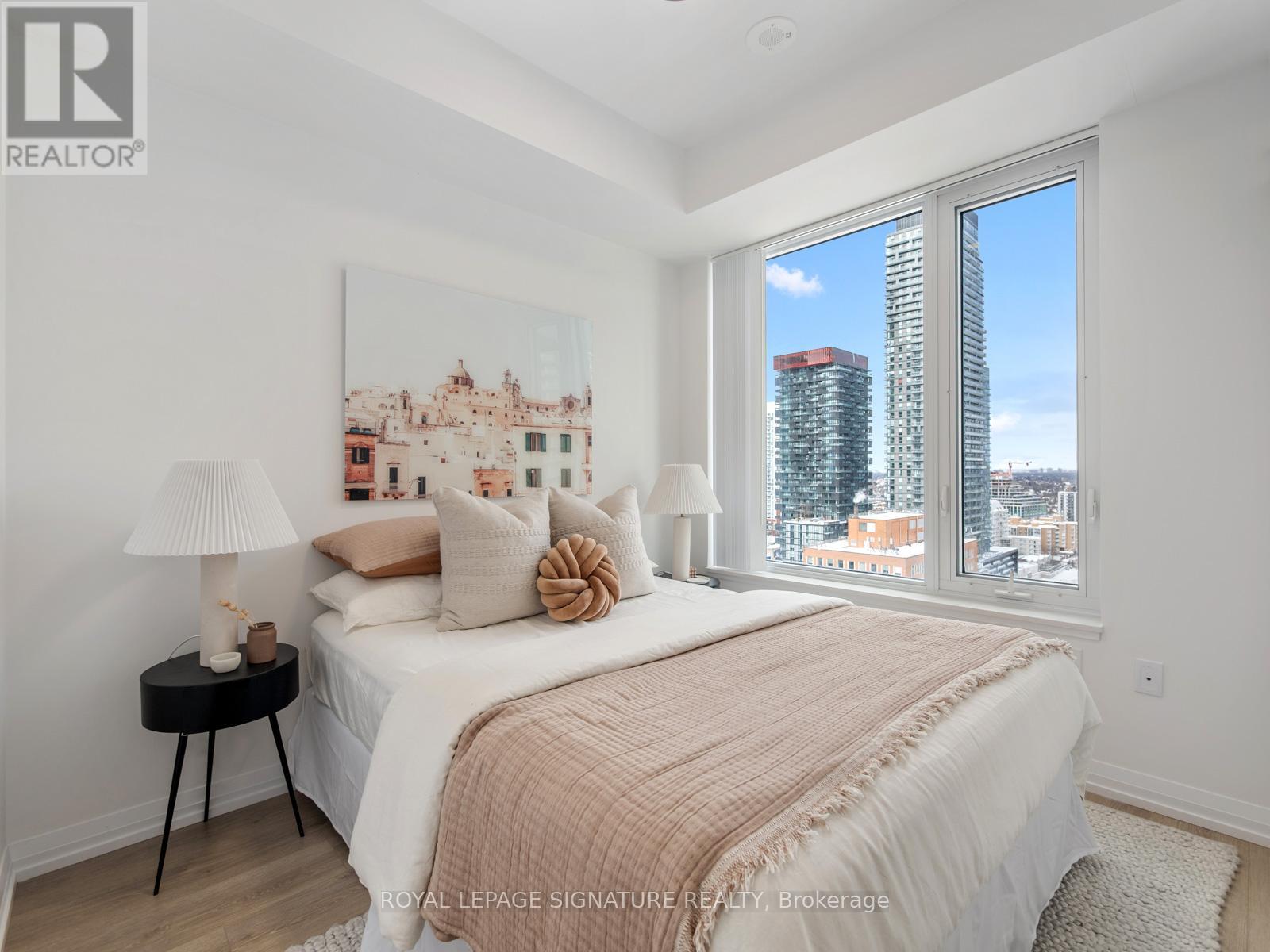 2419 - 50 Dunfield Avenue, Toronto (Mount Pleasant West), Ontario  M4S 0E4 - Photo 11 - C12190498