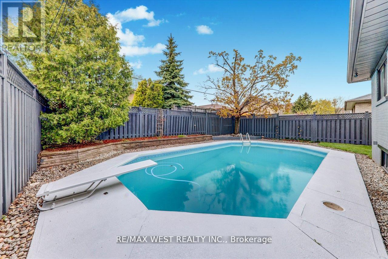 2b Horizon Crescent, Toronto (Tam O'shanter-Sullivan), Ontario  M1T 2G3 - Photo 21 - E12190449