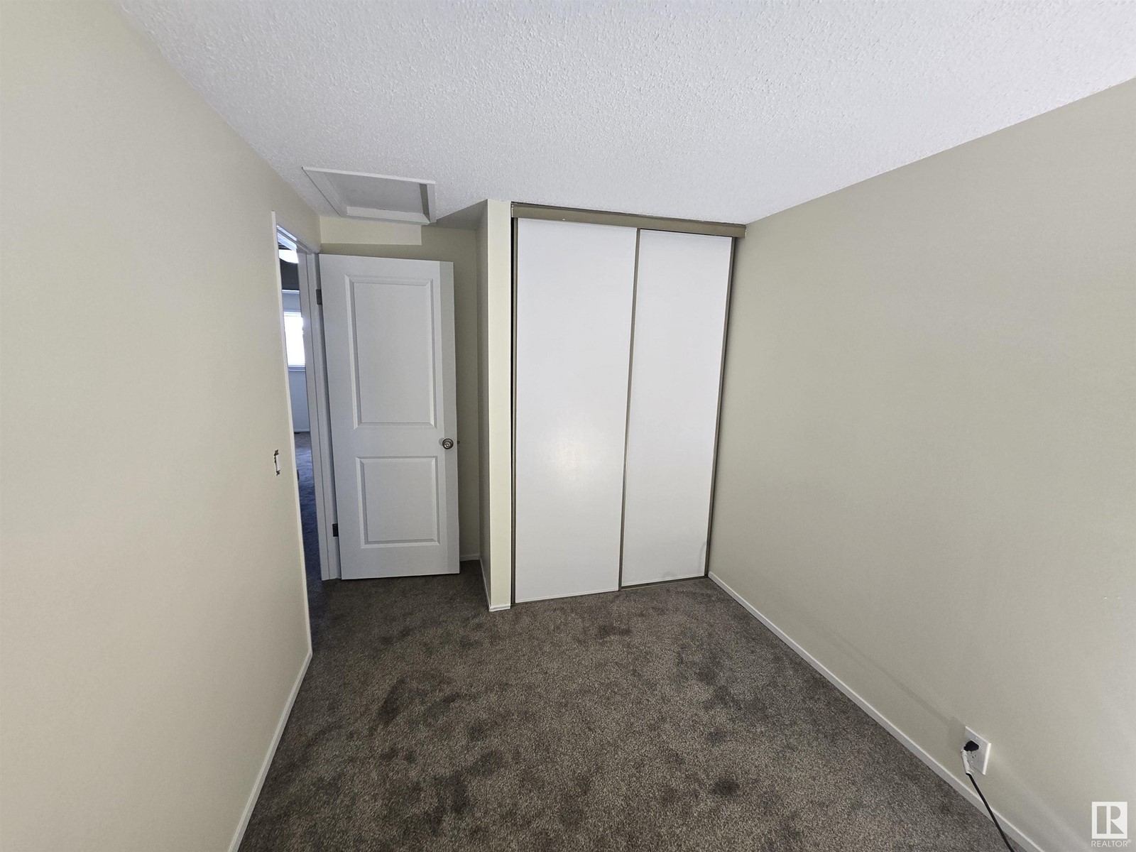 14047 30 St Nw, Edmonton, Alberta  T5Y 1R5 - Photo 18 - E4439958