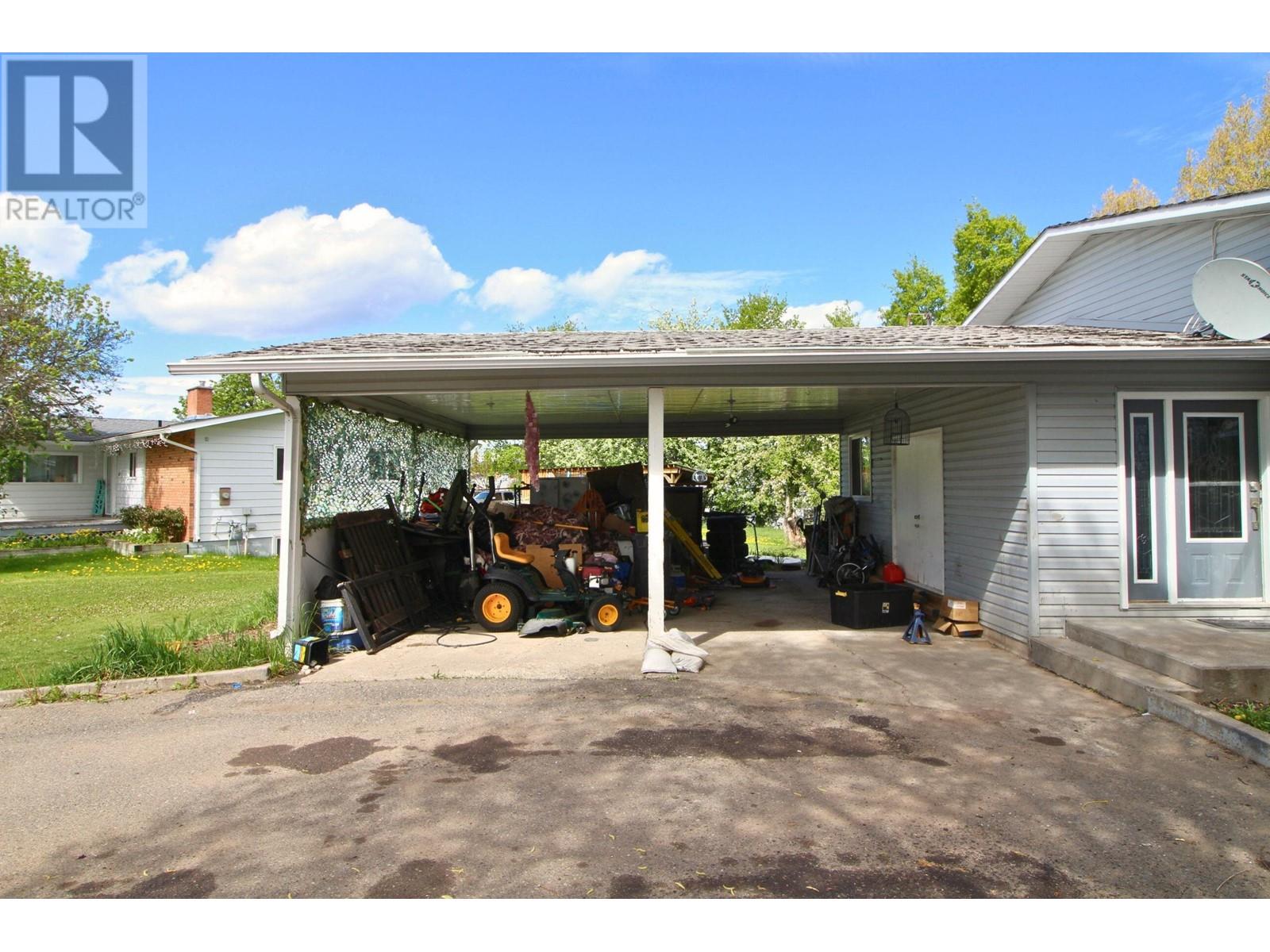 3333 Parish Road, Houston, British Columbia  V0J 1Z0 - Photo 3 - R3009374