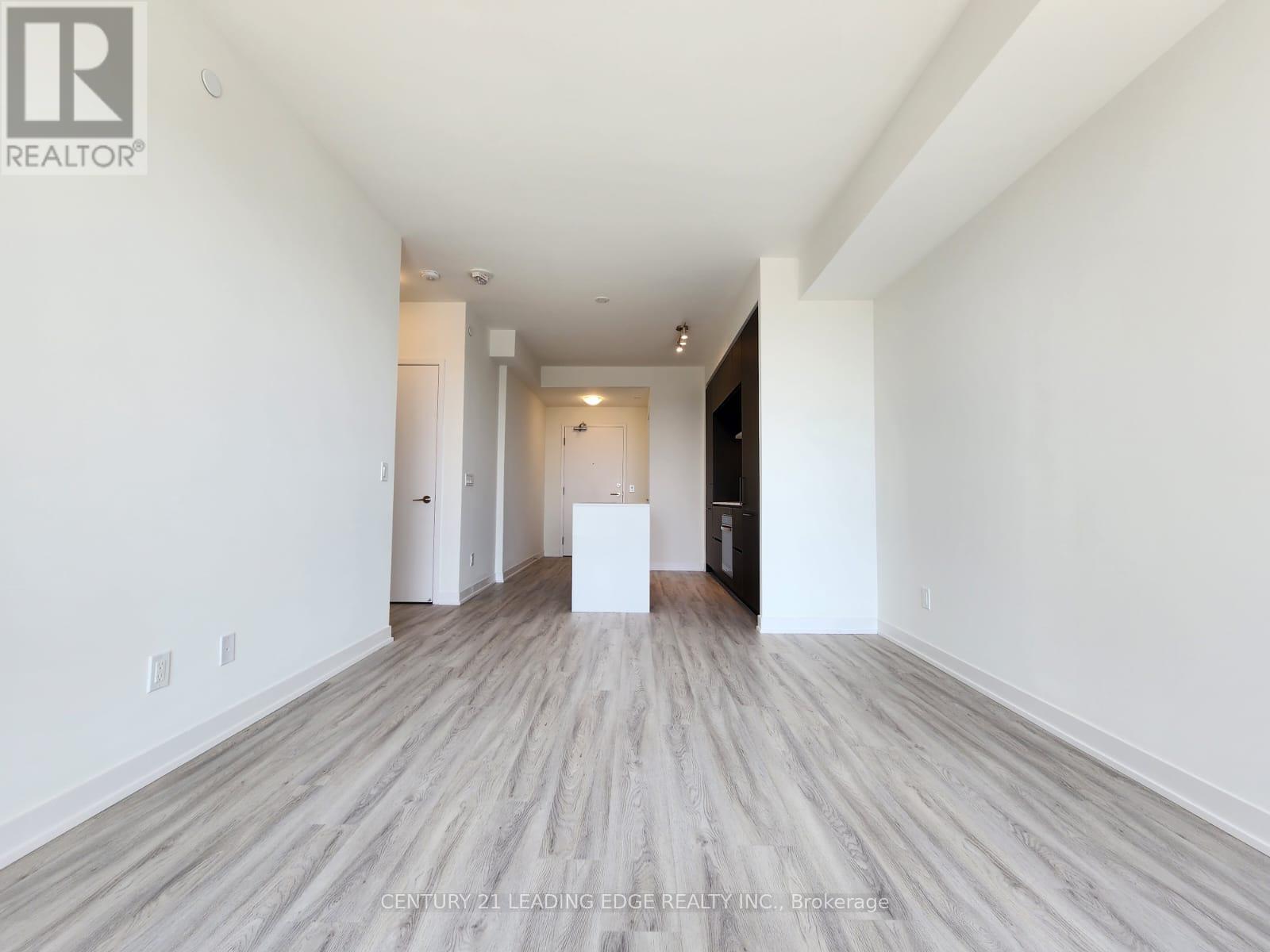 618 - 6 David Eyer Road, Richmond Hill, Ontario  L4S 0N5 - Photo 5 - N12190391