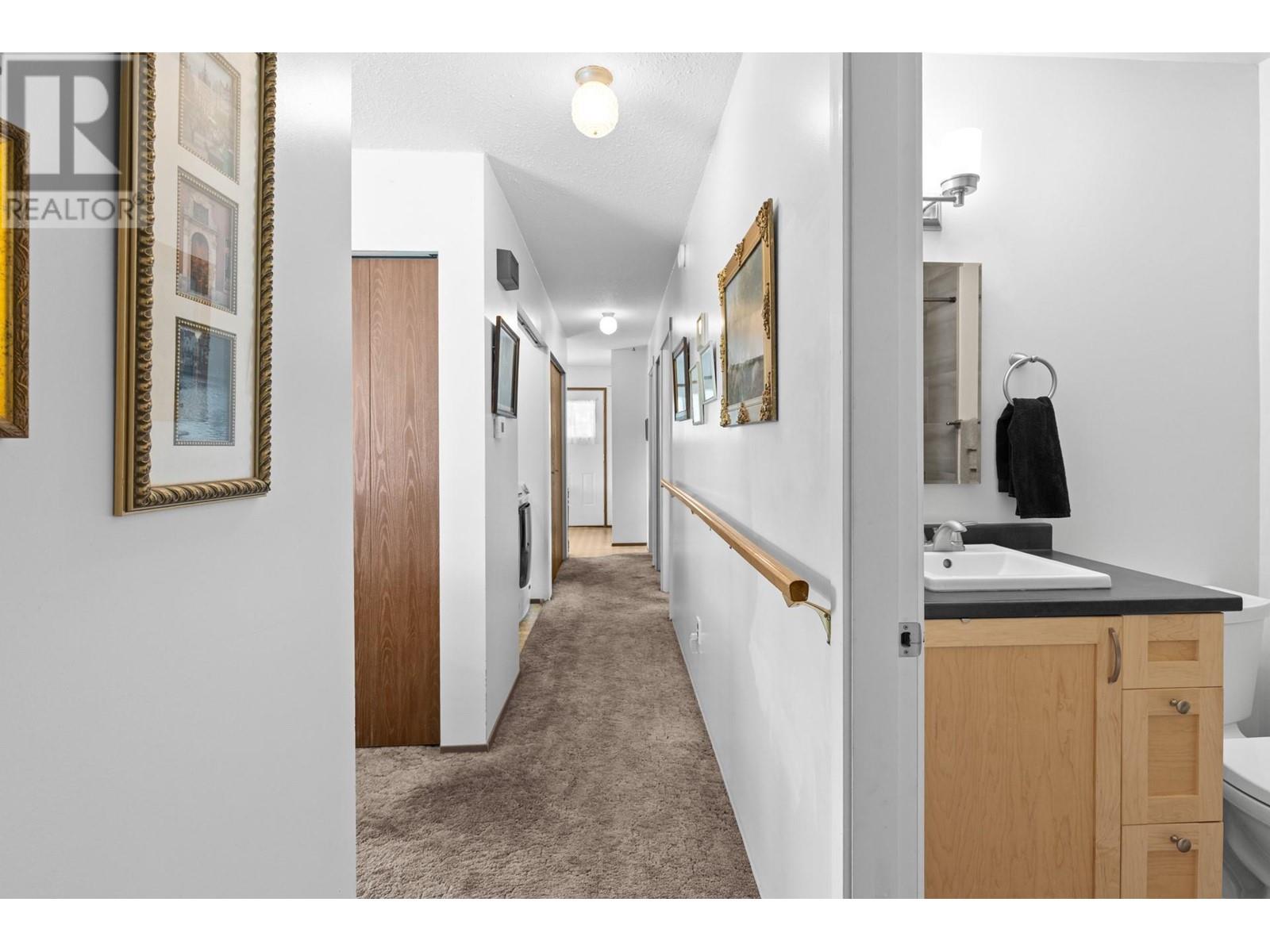 684 Merlot Avenue, Oliver, British Columbia  V0H 1T4 - Photo 24 - 10349626