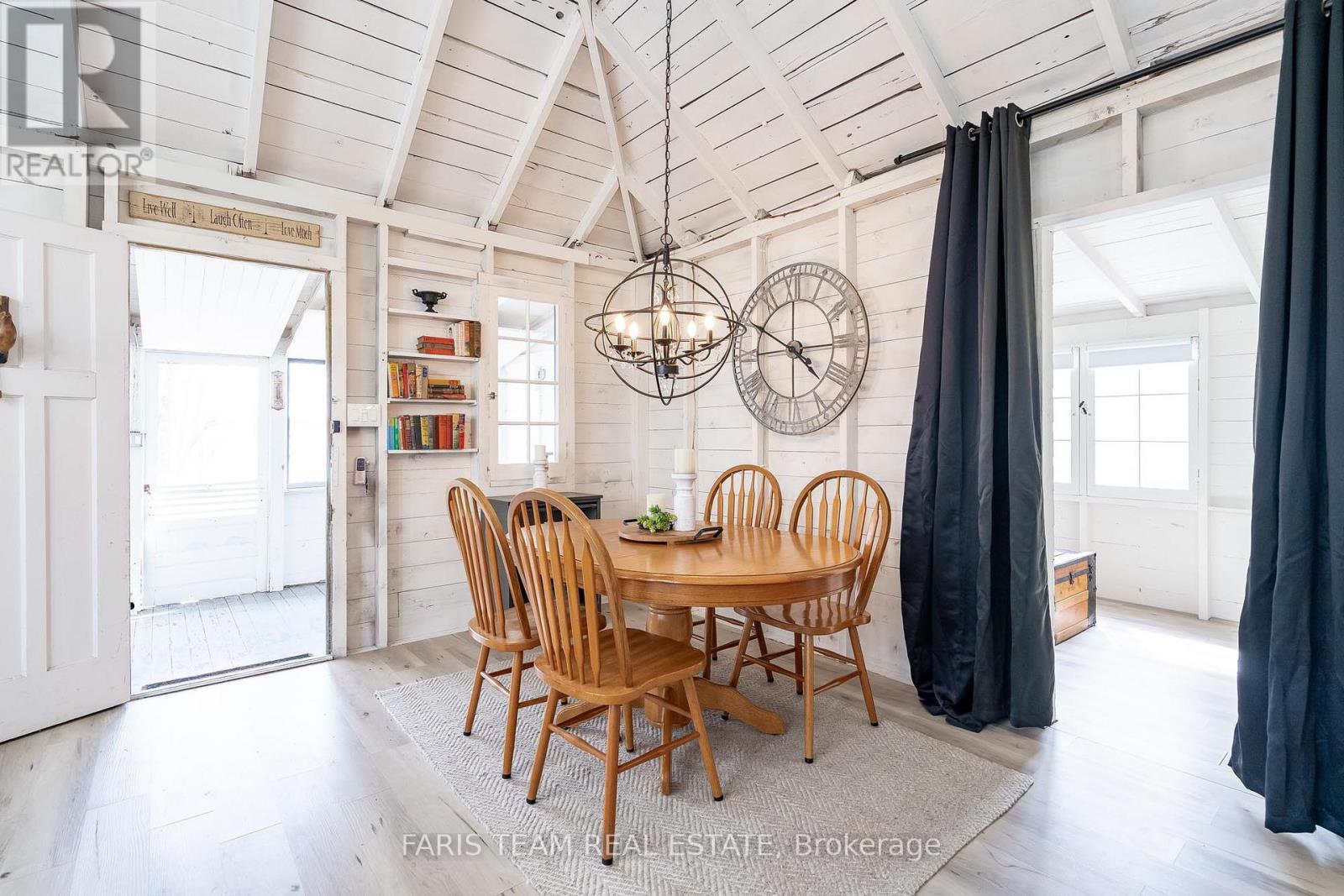 365 Robins Point Road, Tay (Victoria Harbour), Ontario  L0K 2A0 - Photo 8 - S12190362