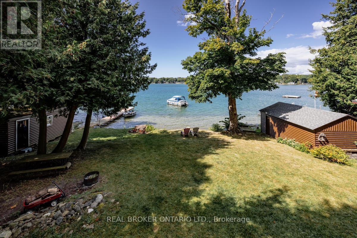 70 Ivy Lane, Orillia, Ontario  L3V 6H1 - Photo 23 - S12190364