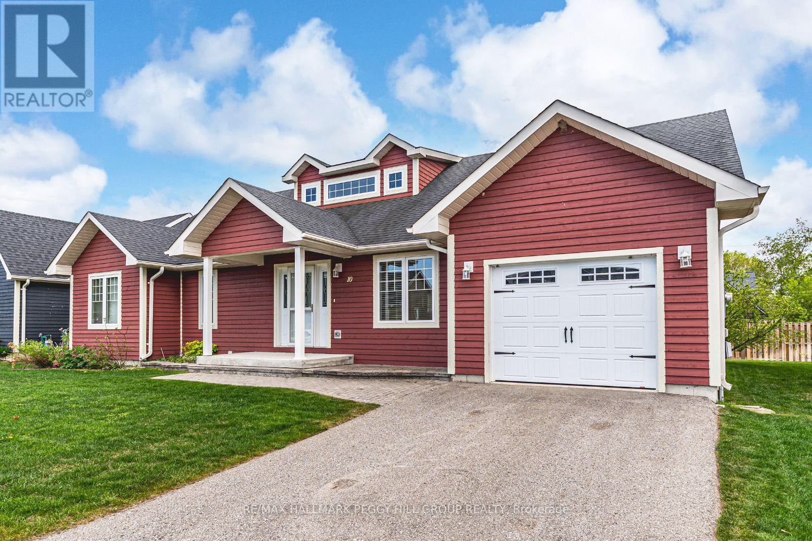 10 GREW CRESCENT, Penetanguishene, Ontario