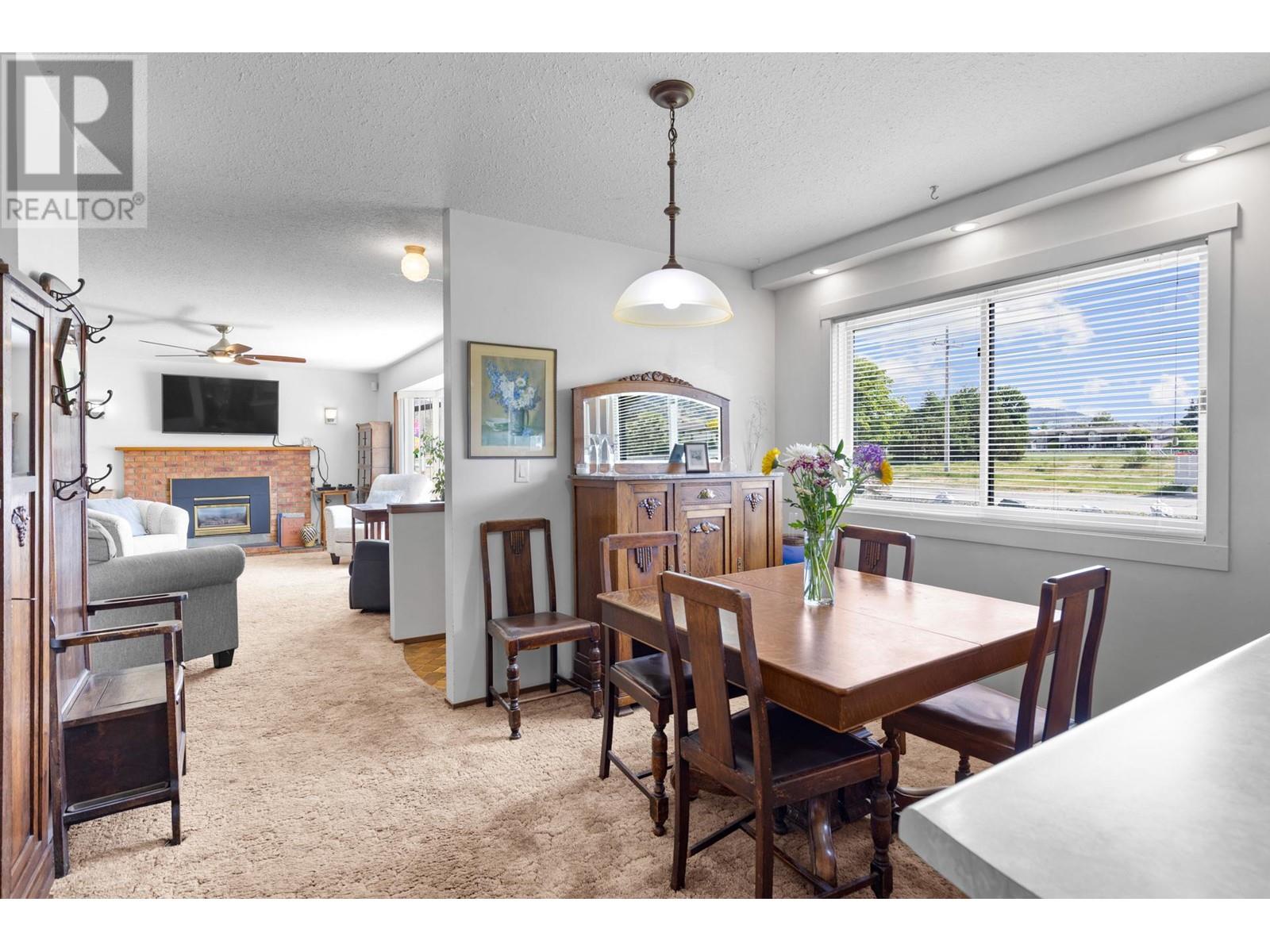 684 Merlot Avenue, Oliver, British Columbia  V0H 1T4 - Photo 13 - 10349626