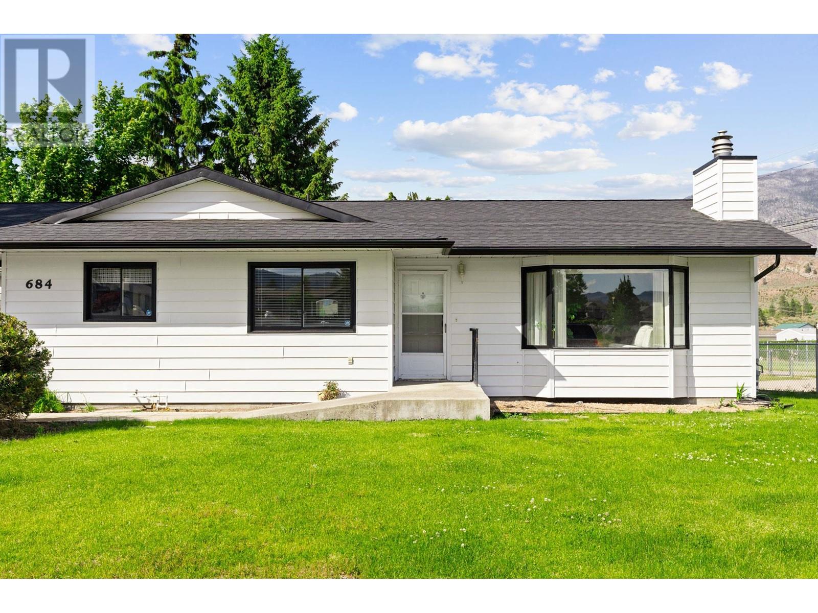 684 Merlot Avenue, Oliver, British Columbia  V0H 1T4 - Photo 6 - 10349626
