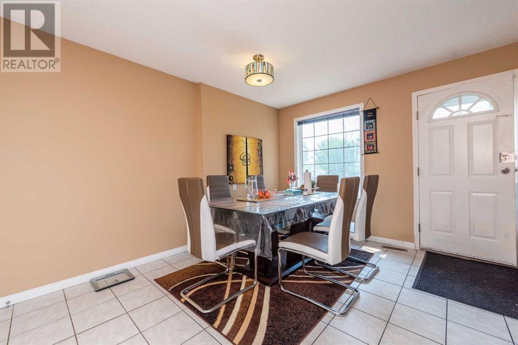 Property at 56 Abberfield Court NE image 5