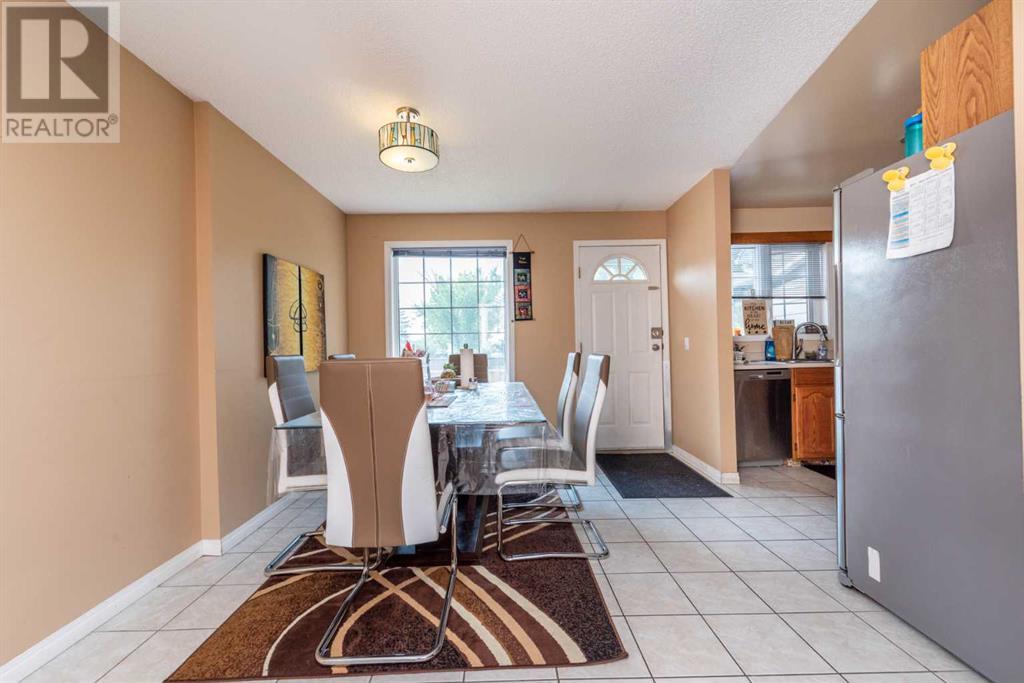 56 Abberfield Court Ne, Calgary, Alberta  T2A 7N4 - Photo 6 - A2223519