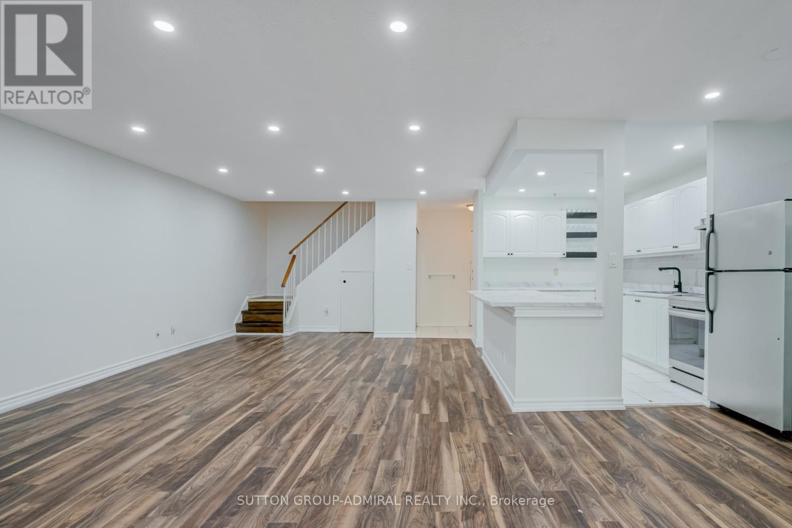 149 - 3025 The Credit Woodlands, Mississauga (Erindale), Ontario  L5C 2V3 - Photo 12 - W12189554