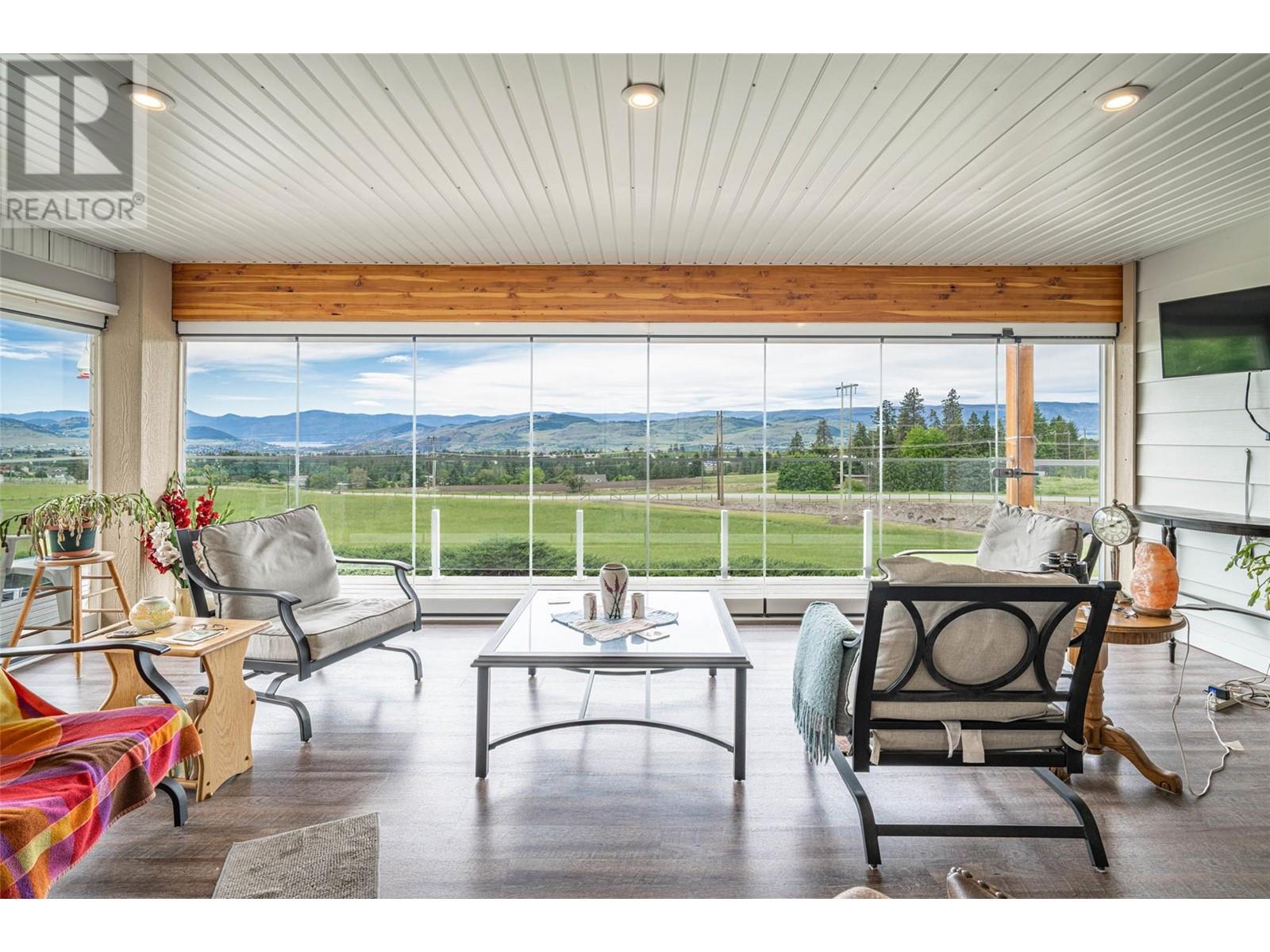 5541 Dixon Dam Road, Vernon, British Columbia  V1B 3J7 - Photo 8 - 10349650