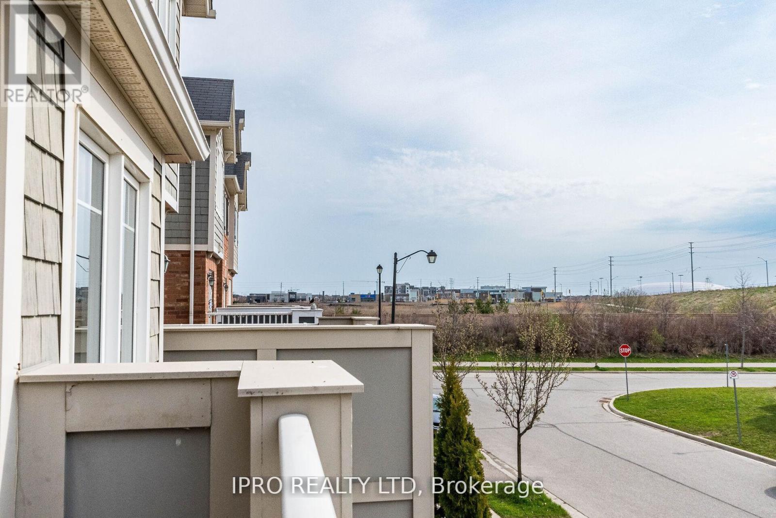 227 Slingsby Landing, Milton (Ha Harrison), Ontario  L9T 7B6 - Photo 20 - W12190360