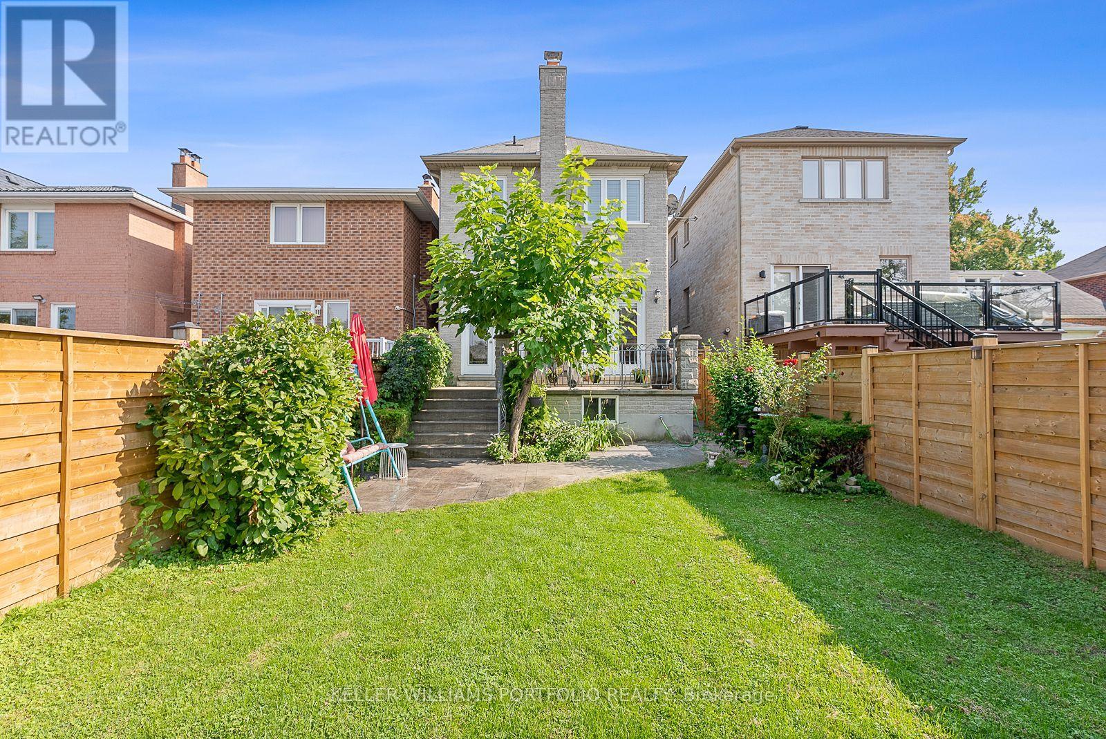82 Harding Avenue, Toronto, Ontario  M6M 3A5 - Photo 47 - W12190389
