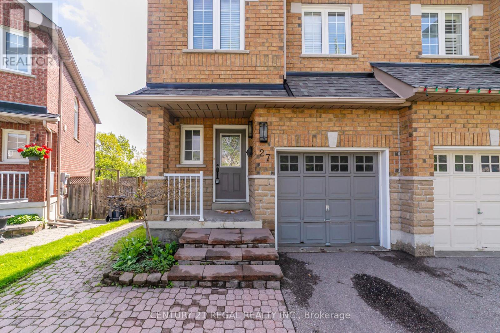 Property at 27 KATRINA COURT image 4