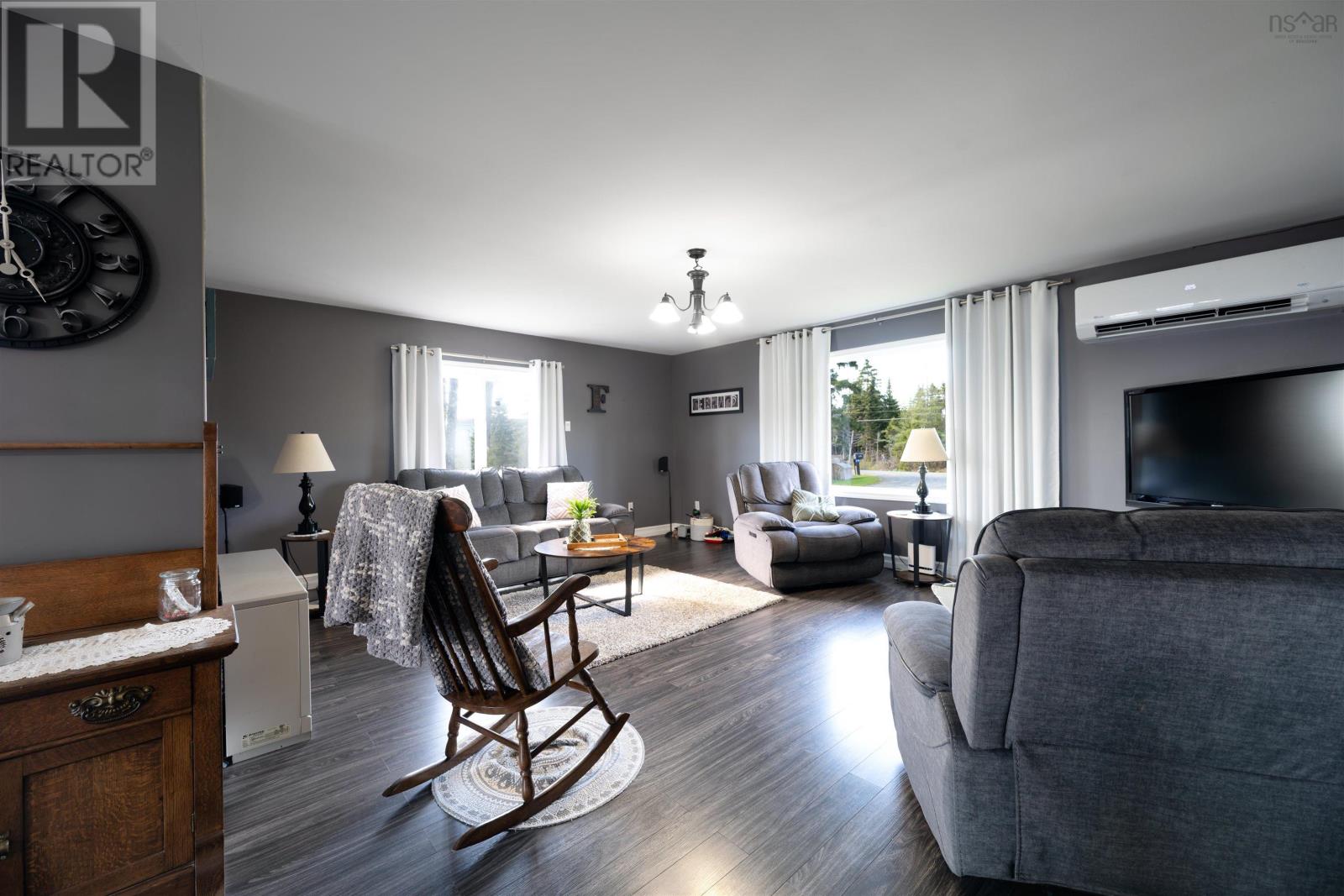 Property at 276 Passage Road image 4
