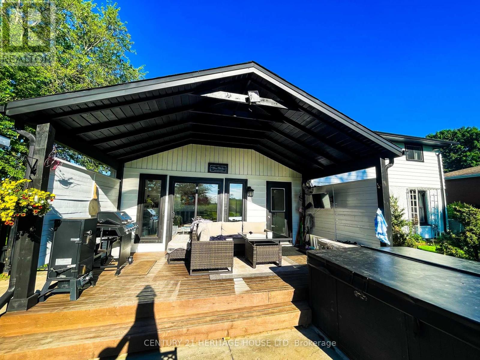 6958 Sunset Road, Central Elgin, Ontario  N5P 3S8 - Photo 21 - X12190514