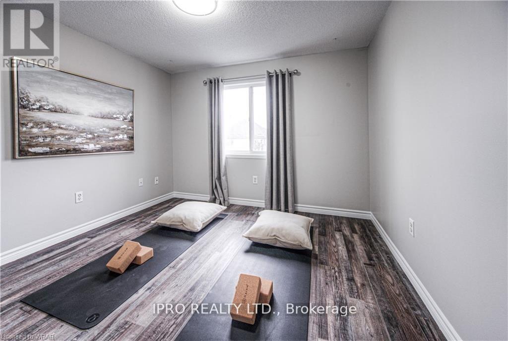 99 Amanda Walk, Cambridge, Ontario  N3C 4K7 - Photo 12 - X12190400