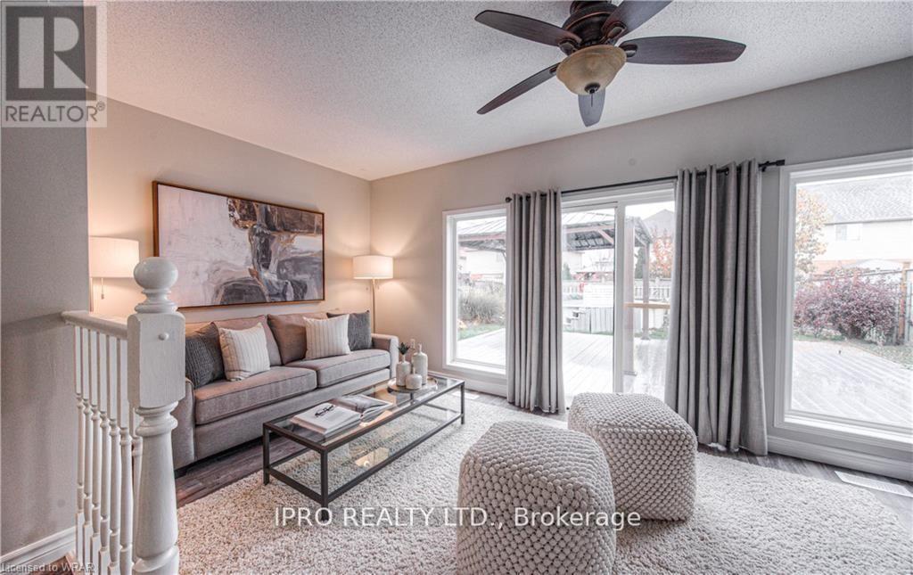 99 Amanda Walk, Cambridge, Ontario  N3C 4K7 - Photo 4 - X12190400