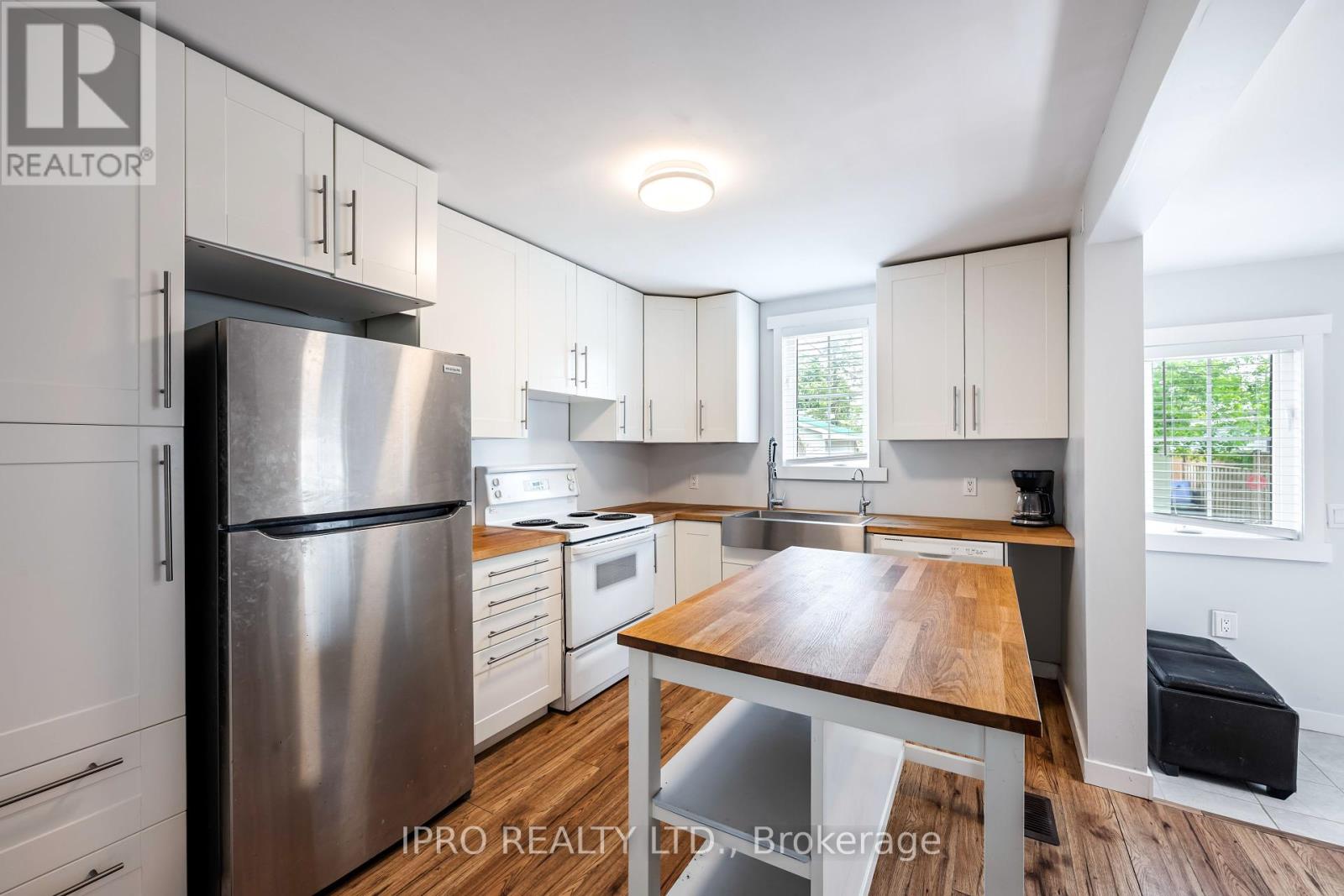 217 Main Street W, Shelburne, Ontario  L0N 1S3 - Photo 10 - X12190402