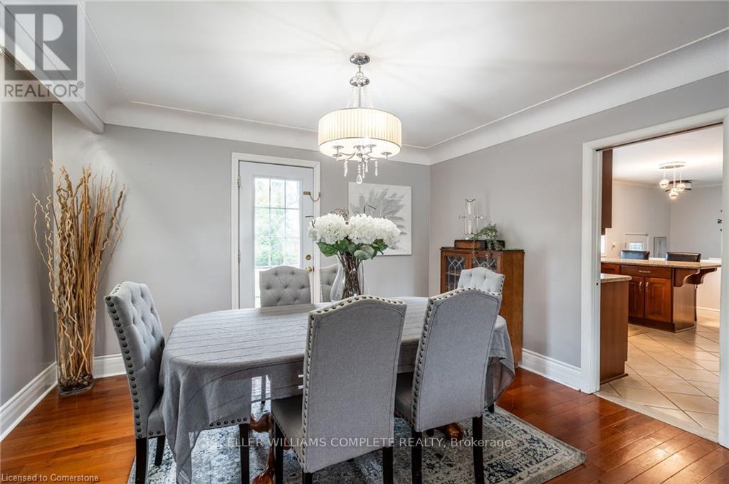 112 Sulphur Springs Road, Hamilton (Ancaster), Ontario  L9G 1M1 - Photo 8 - X12190433