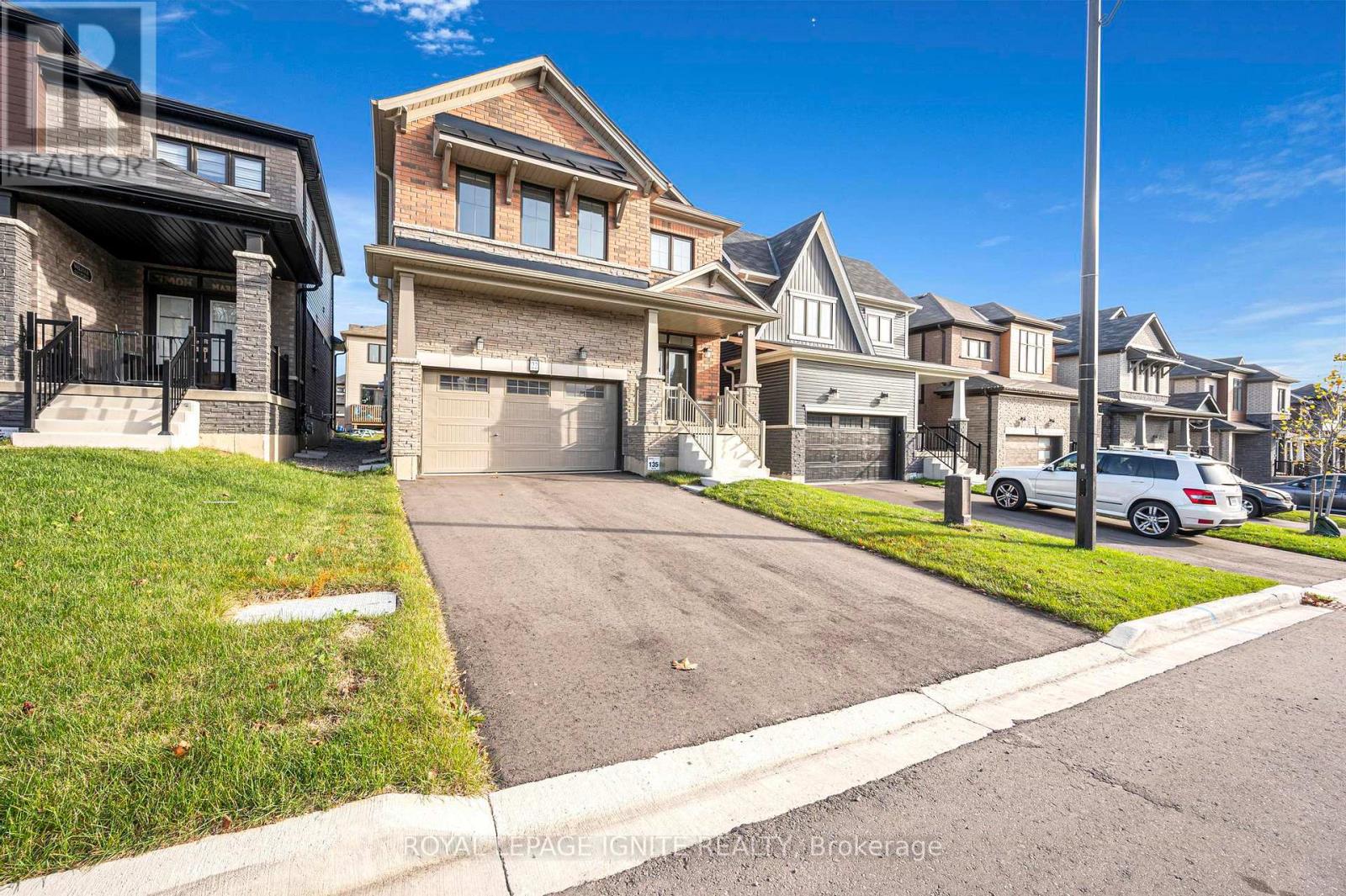 Property at 22 SUNDIN DRIVE image 4