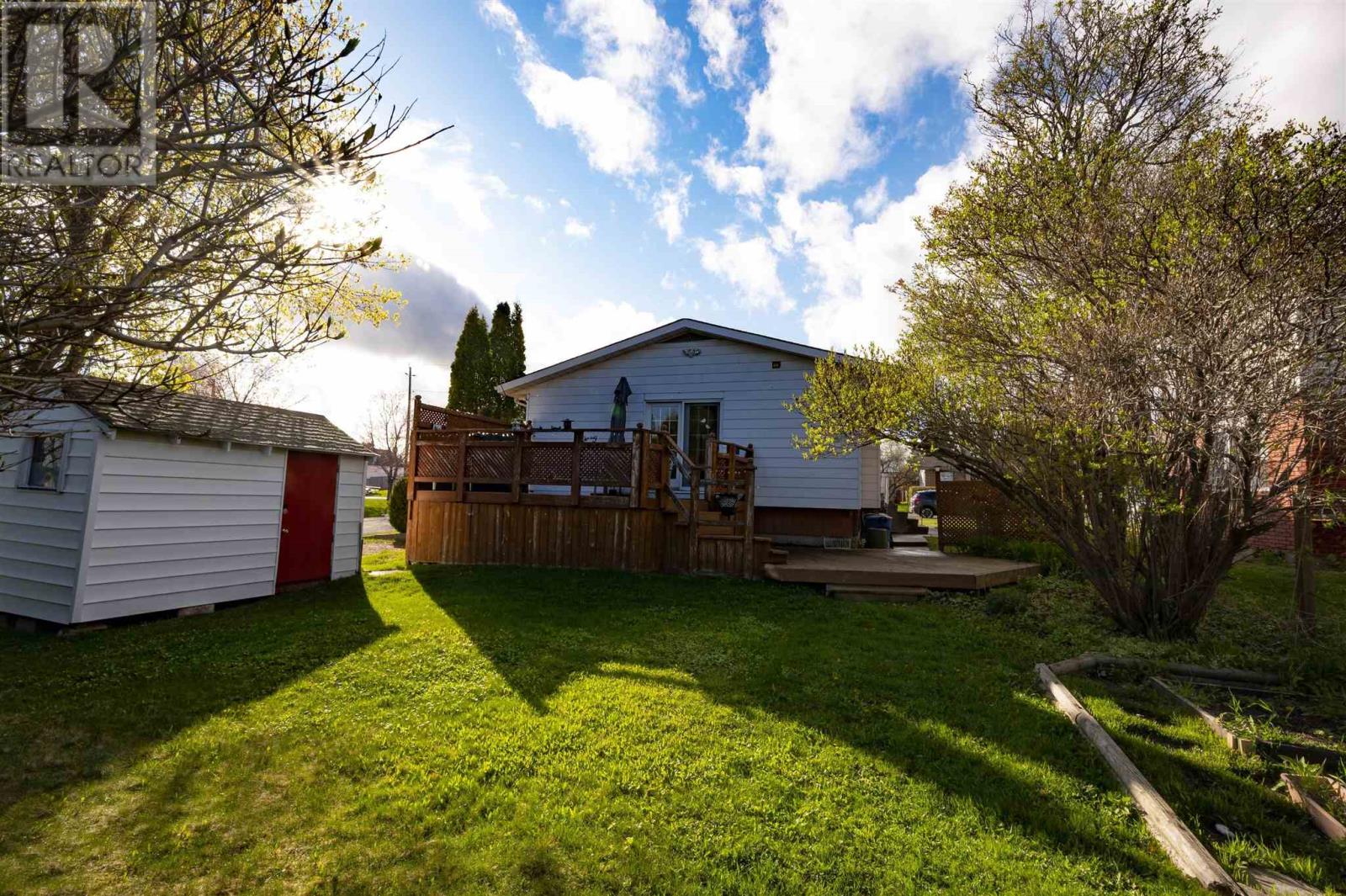 259 Dublin Avenue, Thunder Bay, Ontario  P7B 5A1 - Photo 42 - TB251372