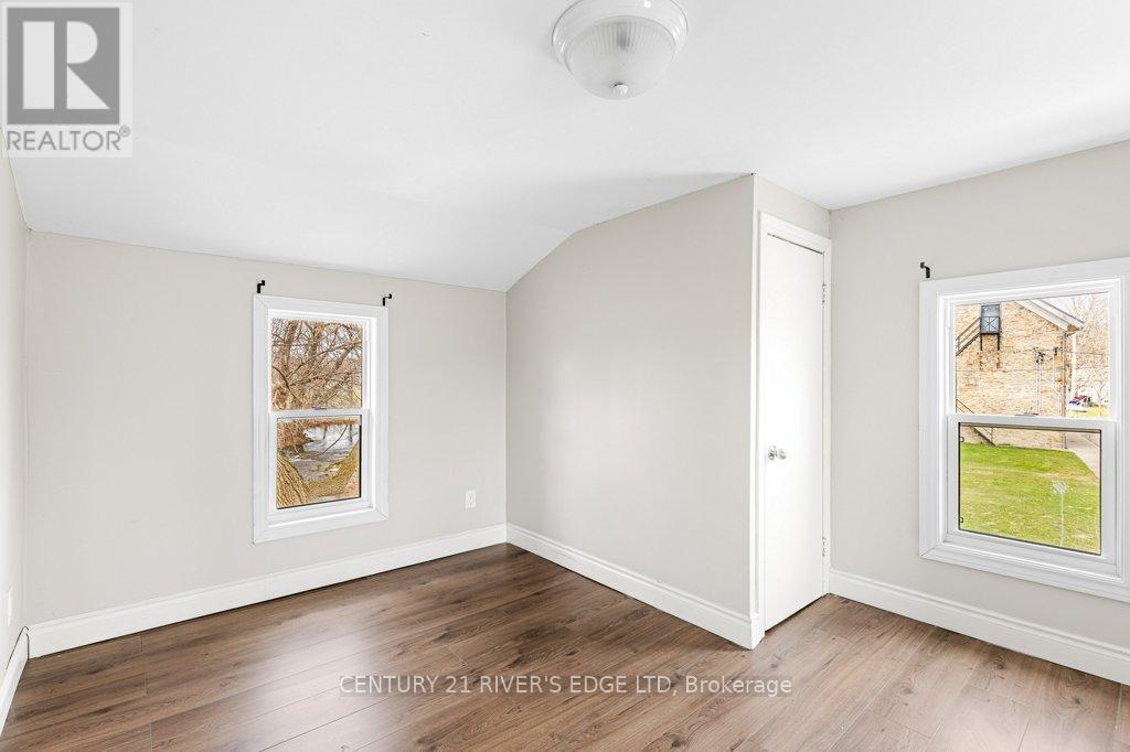 18 Main Street W, Elizabethtown-Kitley, Ontario  K0E 1M0 - Photo 12 - X12086639