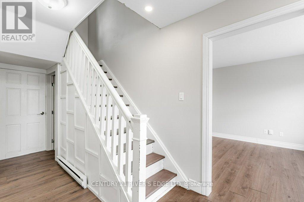 18 Main Street W, Elizabethtown-Kitley, Ontario  K0E 1M0 - Photo 9 - X12086639